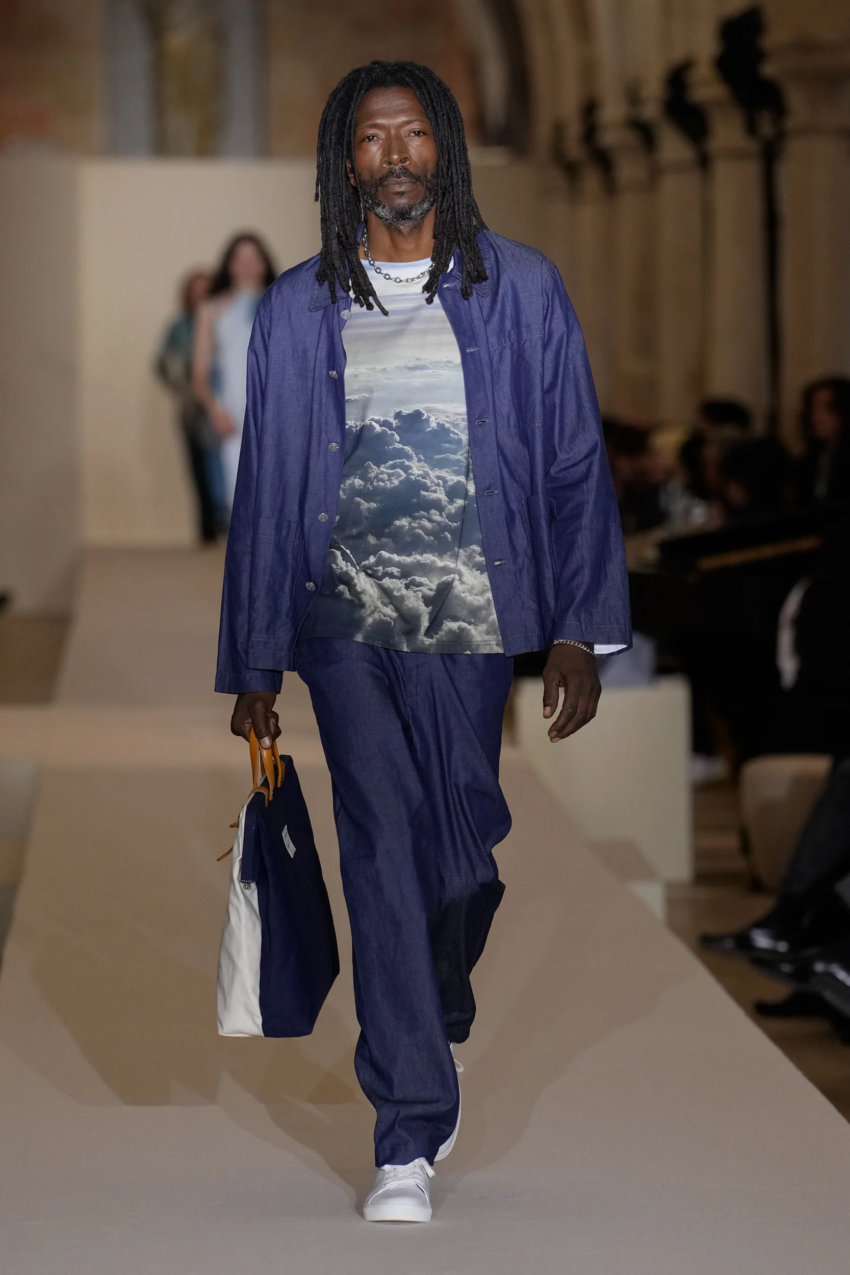 2026年春夏コレクション_AGNES B.(アニエスベー)_モデル_40