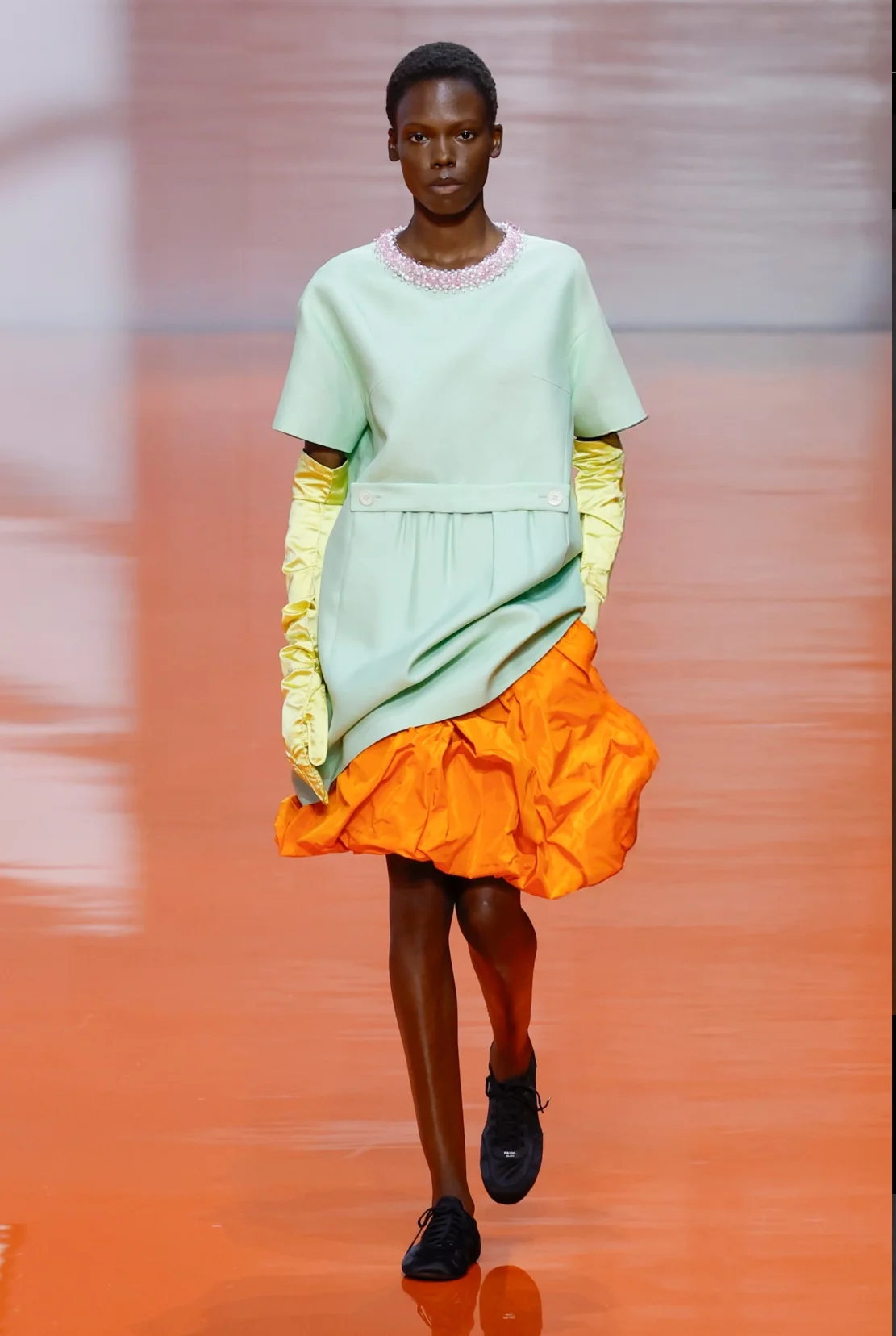 2026年春夏コレクション_PRADA(プラダ)_モデル_18