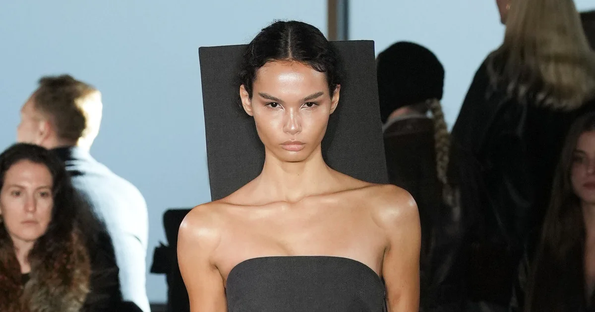 クリストファーケイン　ジャケット　難あり欠損あり HARD SHELL JACKET CREAS(L(MEN) GY13/クロムグレー): DESCENTE