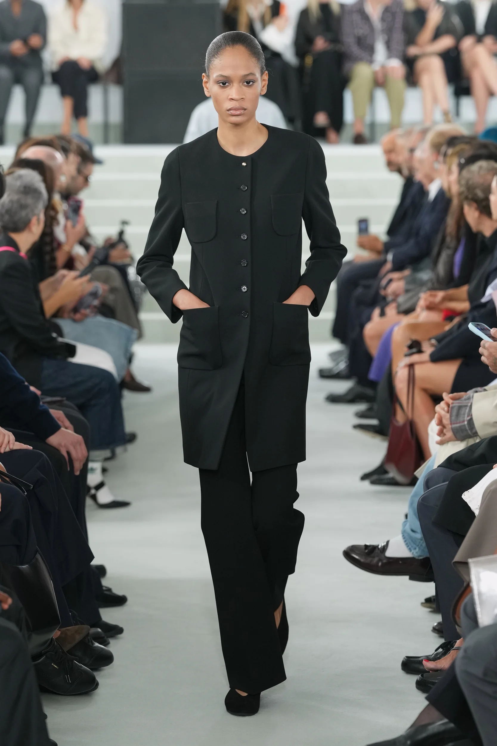 2027年春夏コレクション_JIL SANDER(ジル サンダー)_モデル_2