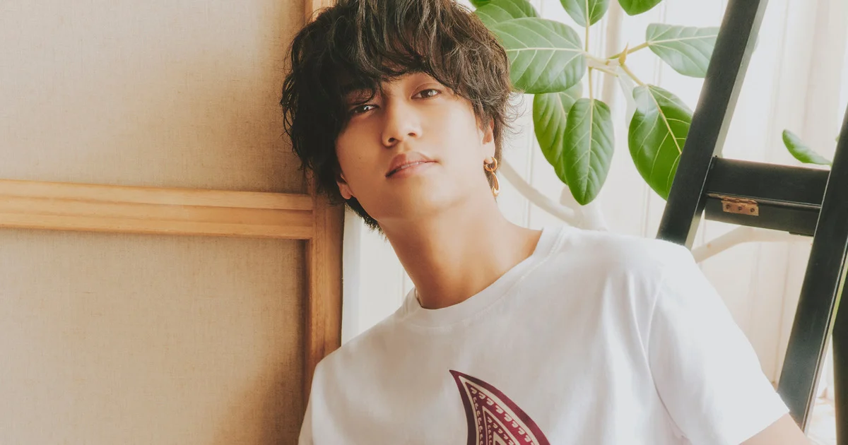 King & Prince髙橋海人とコラボレーションした【エトロ】の