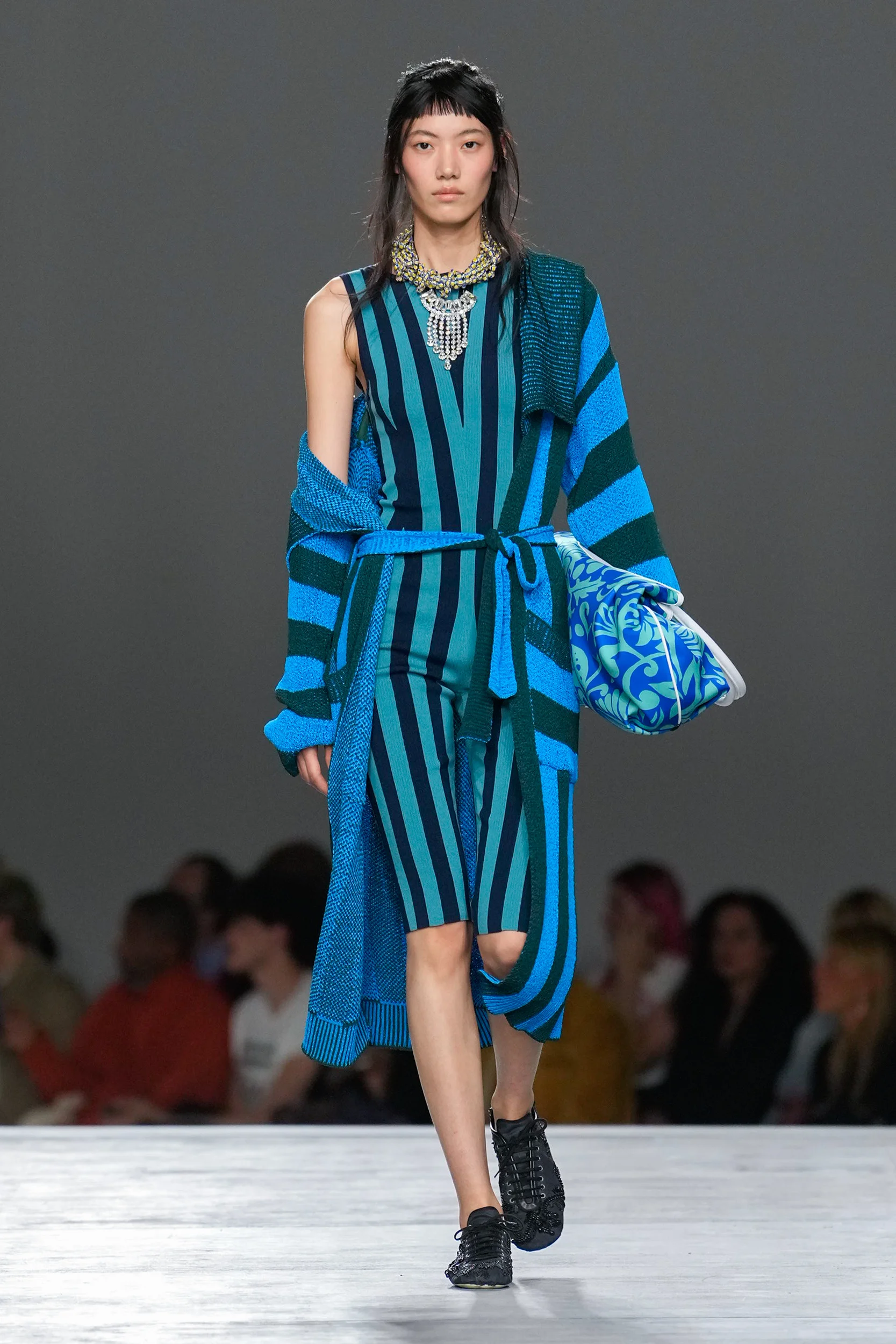 2026年春夏コレクション_DRIES VAN NOTEN(ドリス ヴァン ノッテン)_モデル_32
