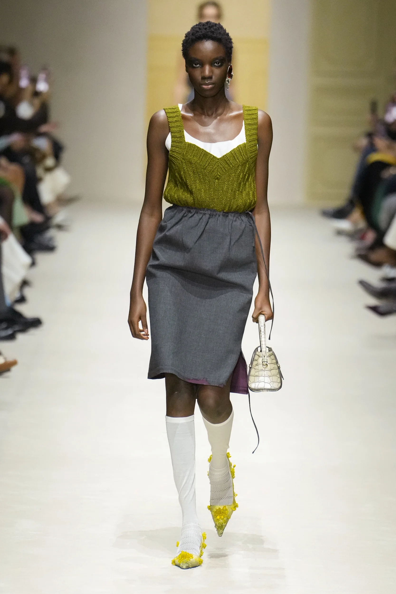 2026-27年秋冬コレクション_PRADA(プラダ)_モデル_54