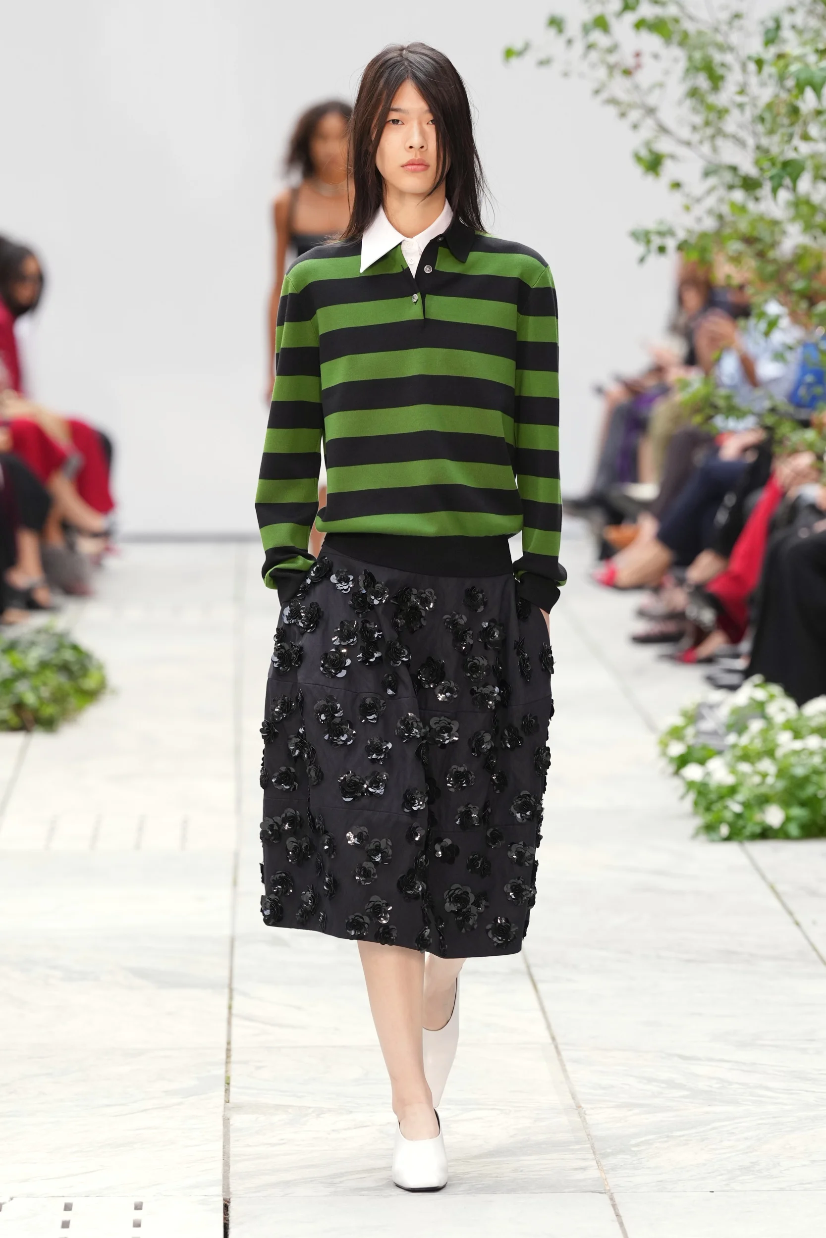 2027年春夏コレクション_MICHAEL KORS COLLECTION(マイケル・コース コレクション)_モデル_30