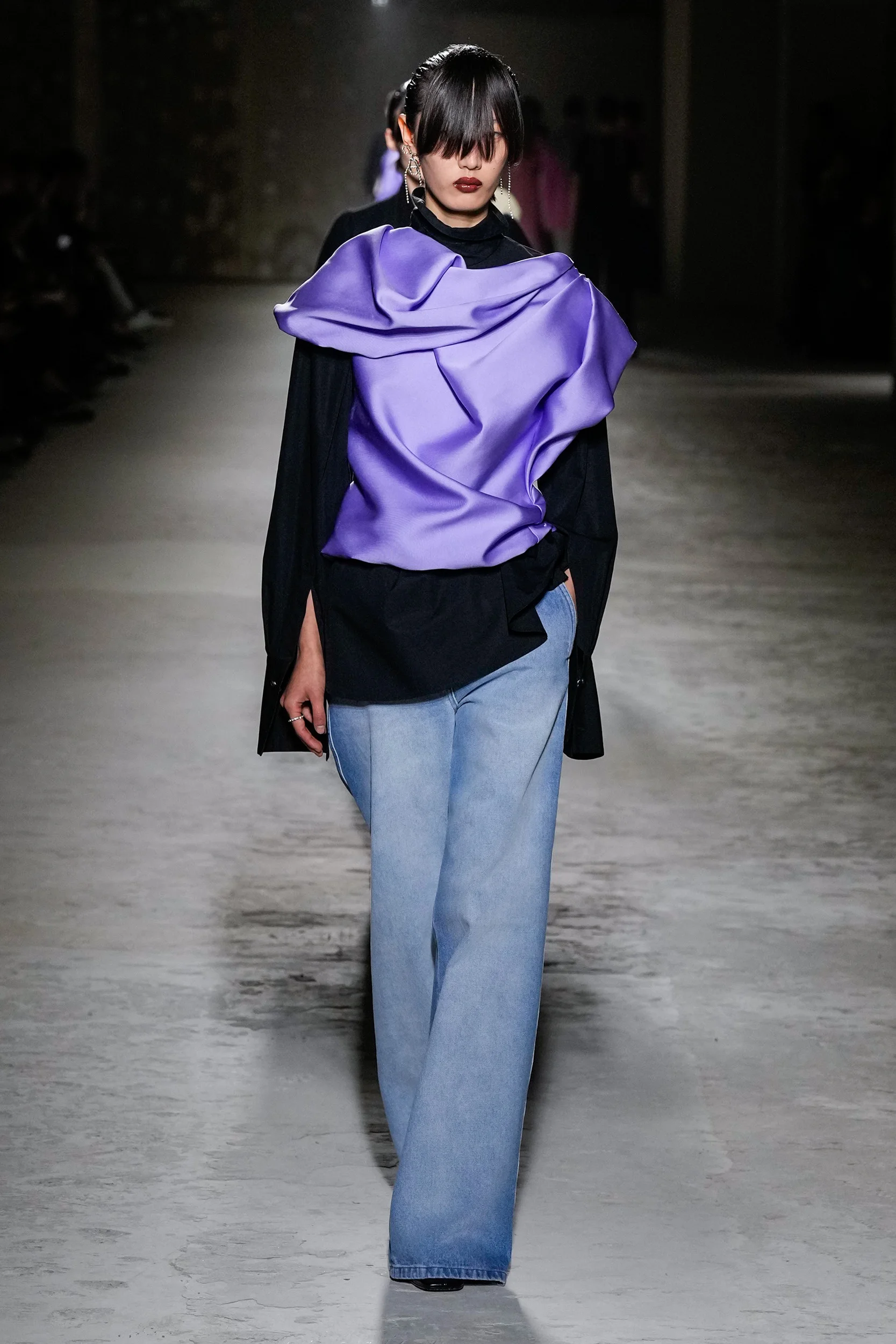 2024-25年秋冬コレクション_DRIES VAN NOTEN(ドリス ヴァン ノッテン)_モデル_61