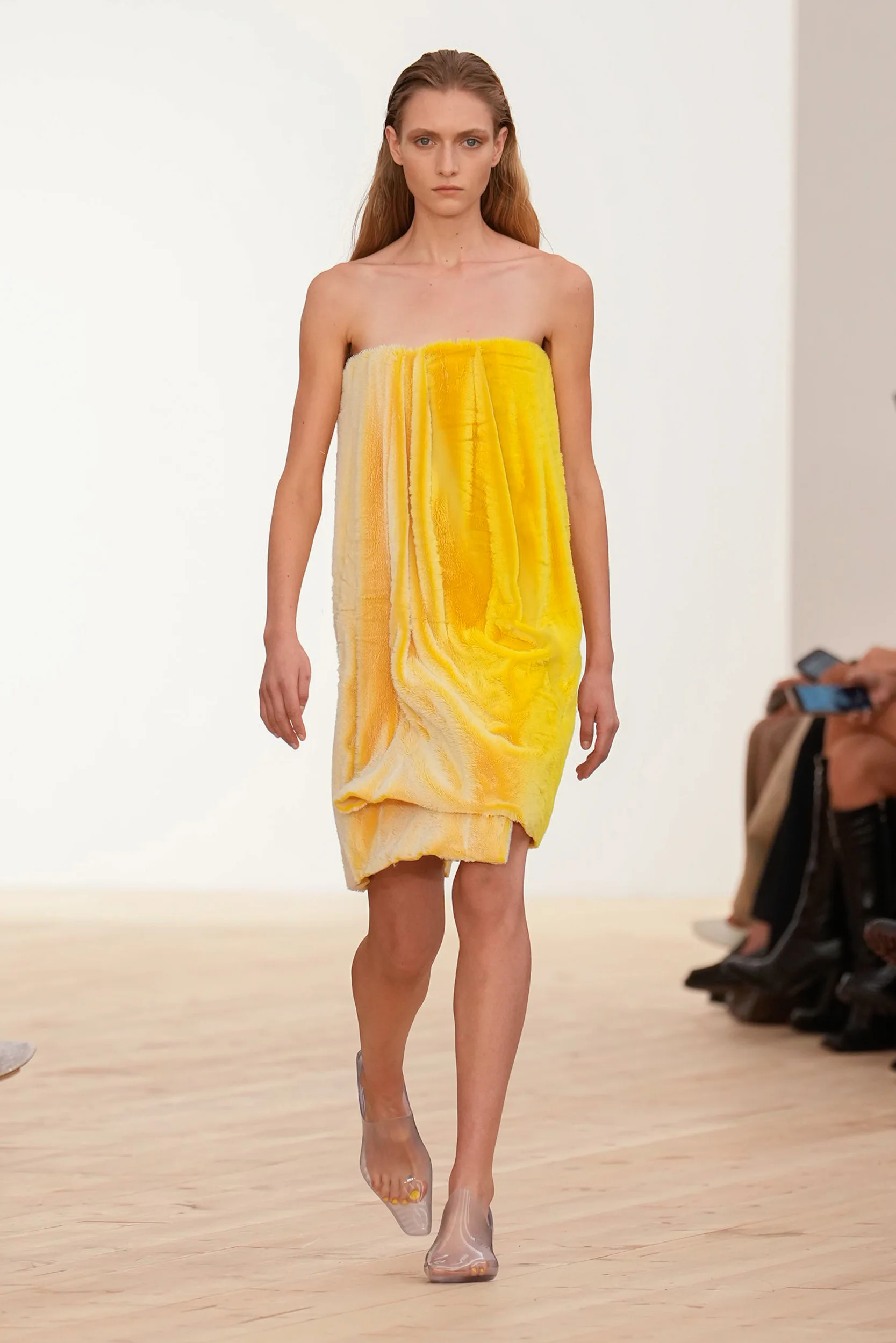 2026年春夏コレクション_LOEWE(ロエベ)_モデル_33