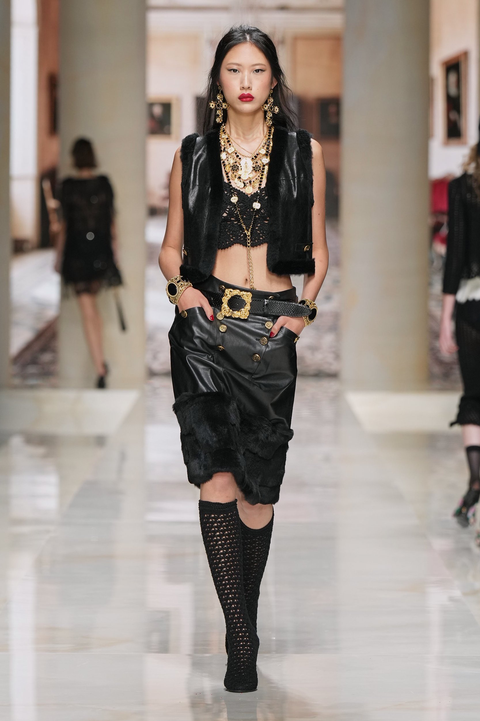2027年春夏コレクション_DOLCE&GABBANA(ドルチェ&ガッバーナ)_モデル_5