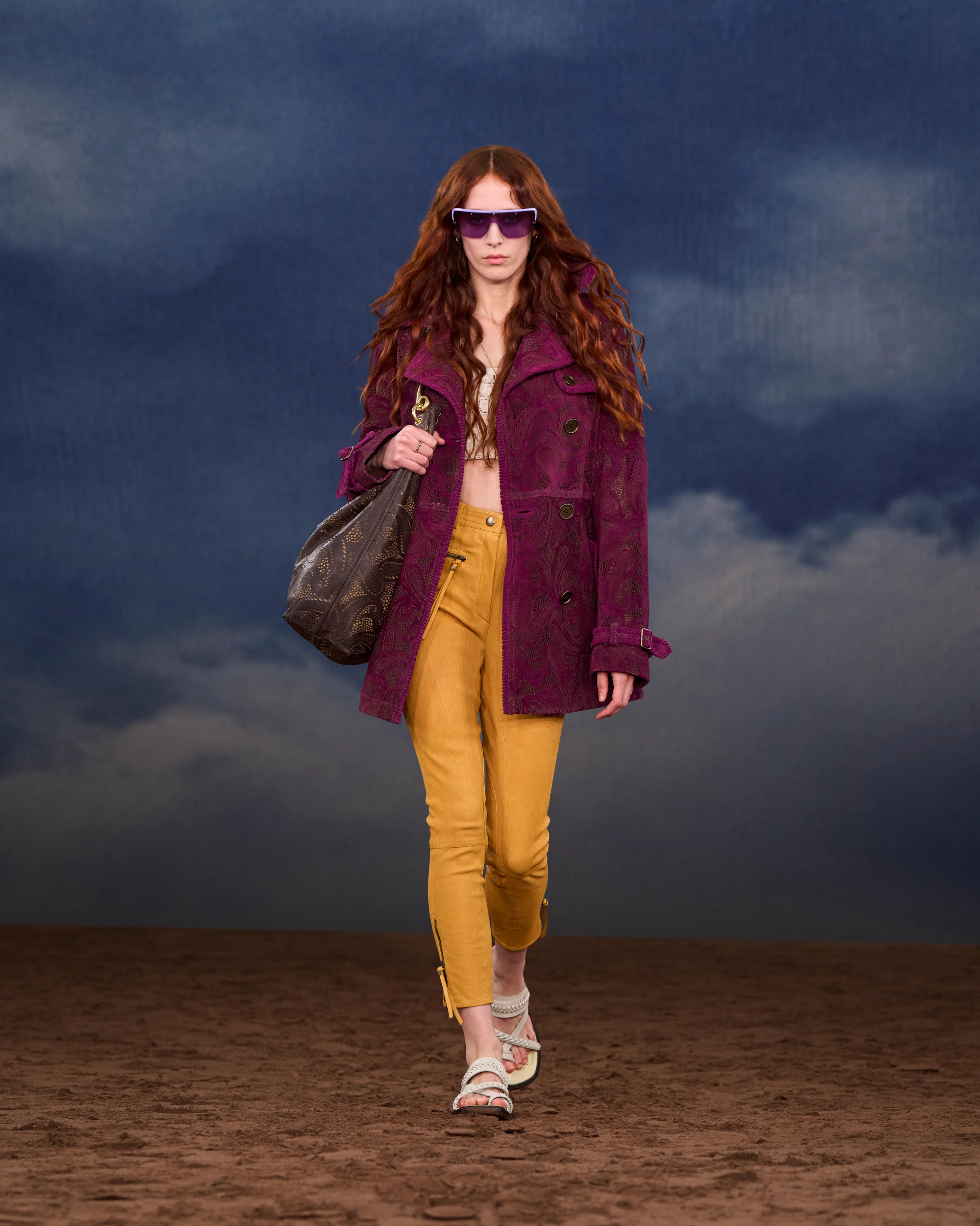 2026年春夏コレクション_BURBERRY(バーバリー)_モデル_43