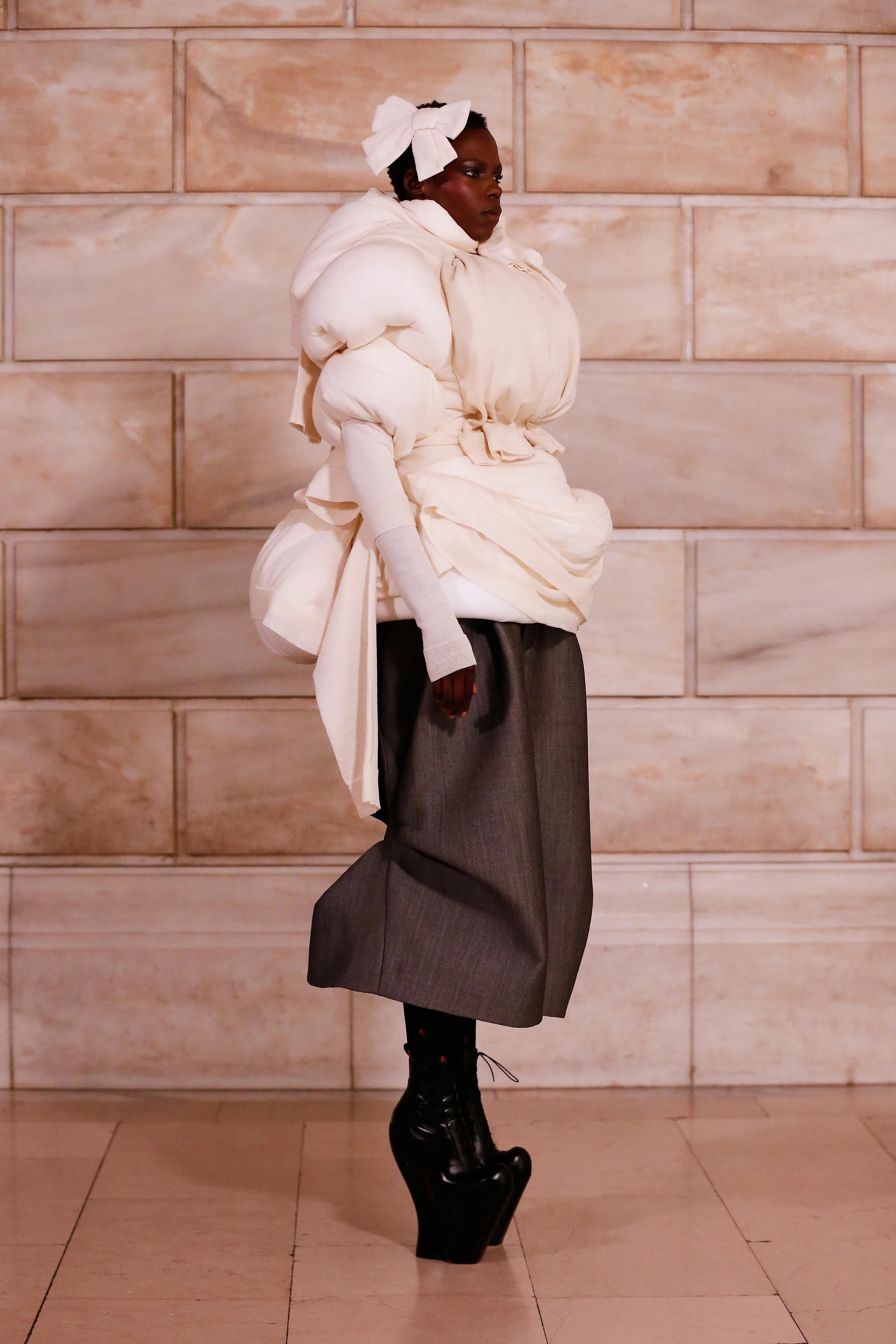 2026年春夏コレクション_MARC JACOBS(マーク ジェイコブス)_モデル_5