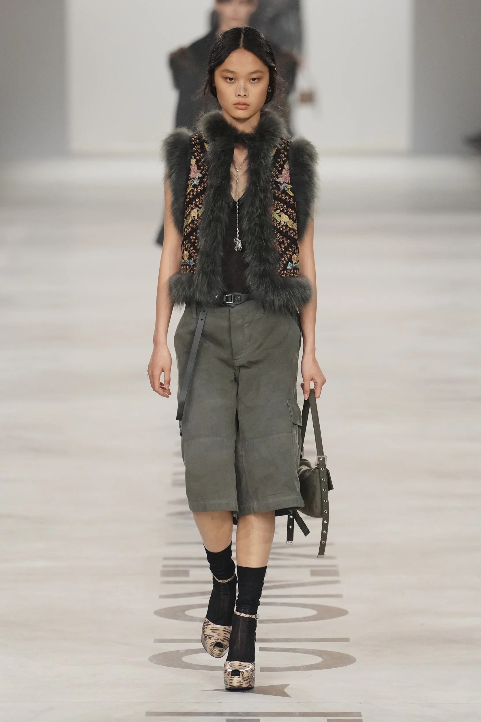 2026-27年秋冬コレクション_FENDI(フェンディ)_モデル_53