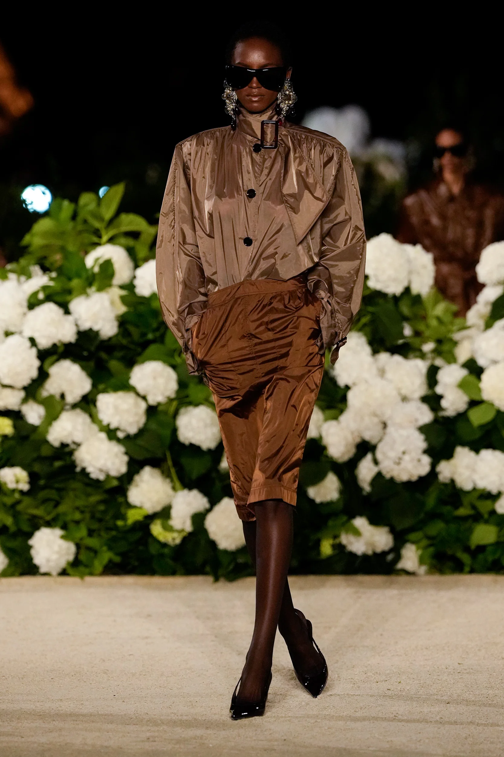 2026年春夏コレクション_SAINT LAURENT(サンローラン)_モデル_25