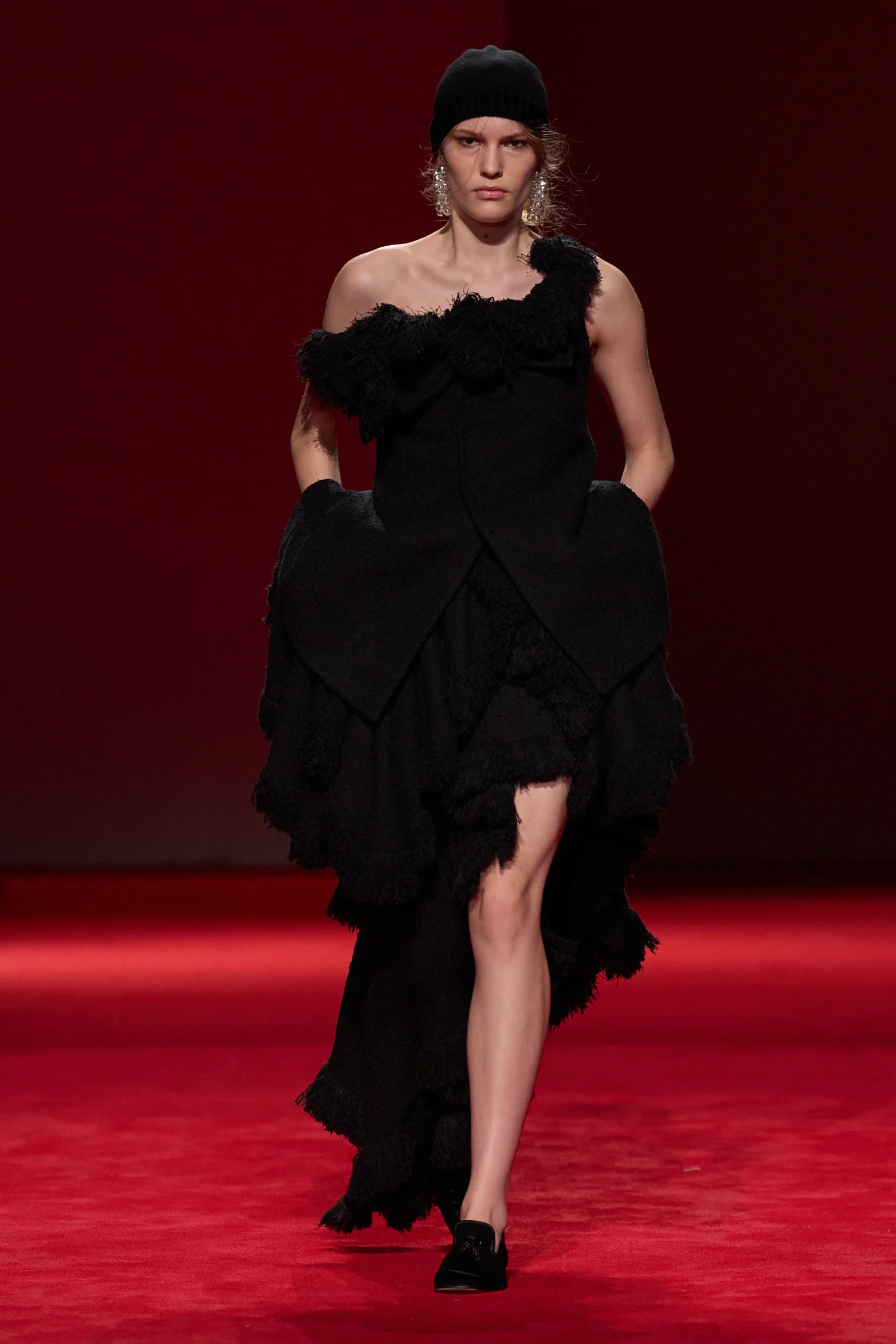 2026-27年秋冬コレクション_BOTTEGA VENETA(ボッテガ ヴェネタ)_モデル_76