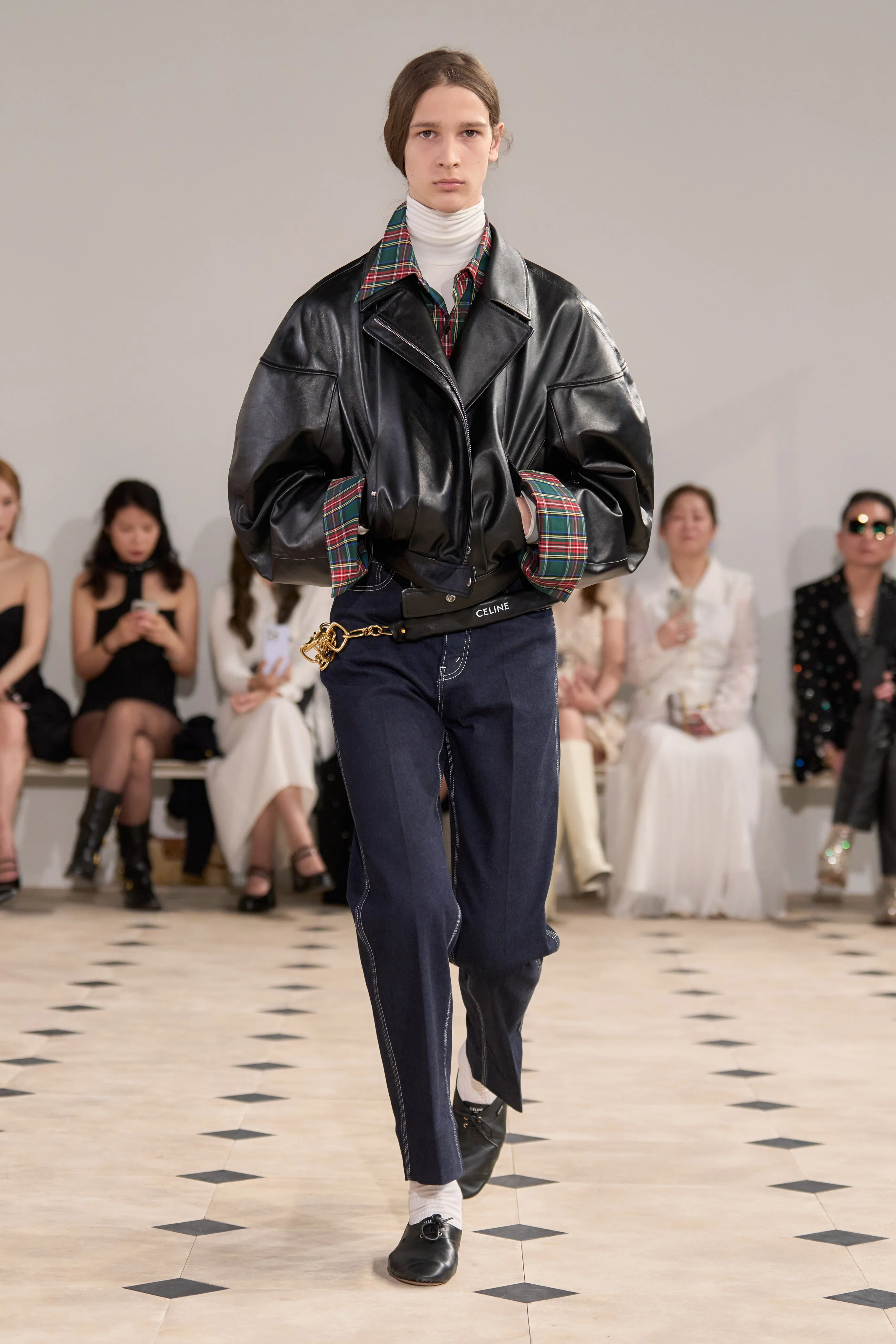 2026年リゾートコレクション_CELINE(セリーヌ)_モデル_36