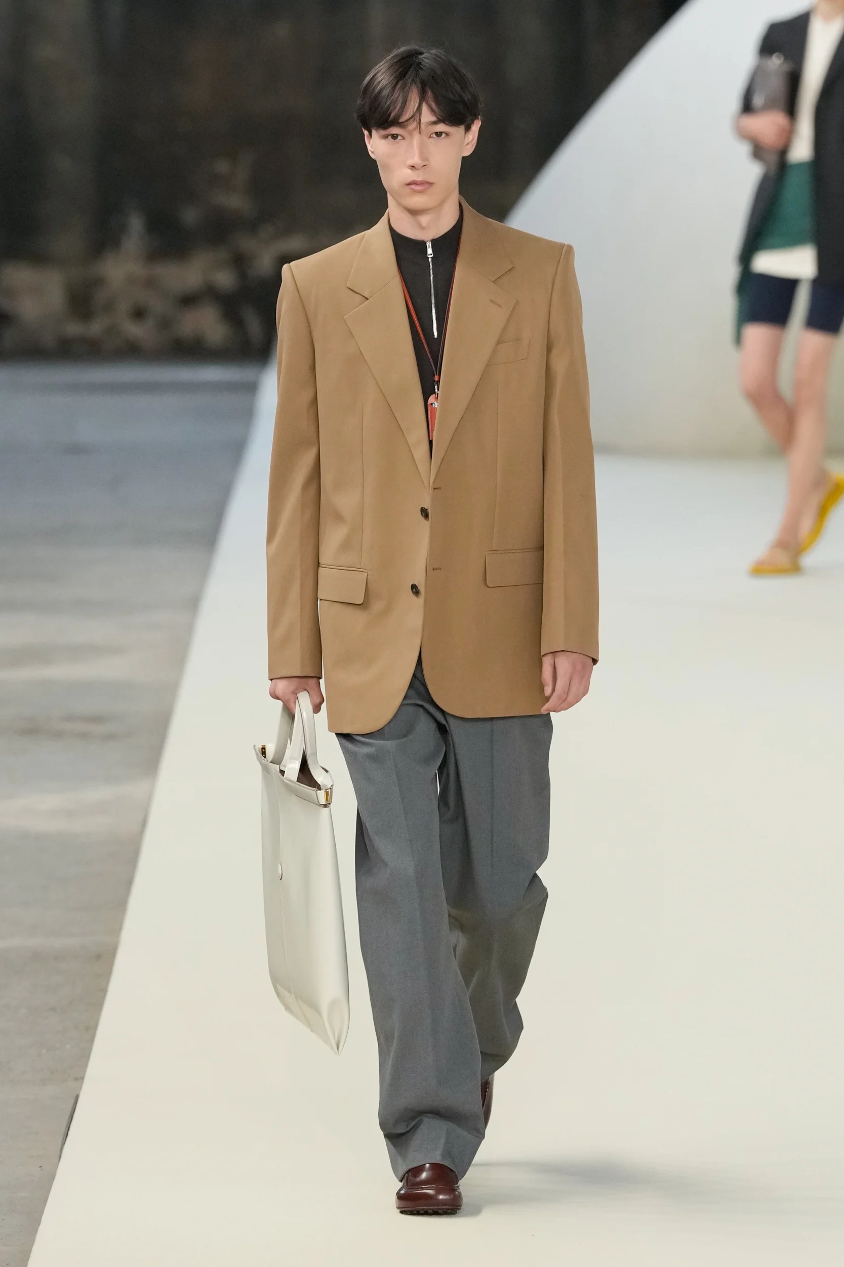 2025年春夏コレクション_TOD'S(トッズ)_モデル_29