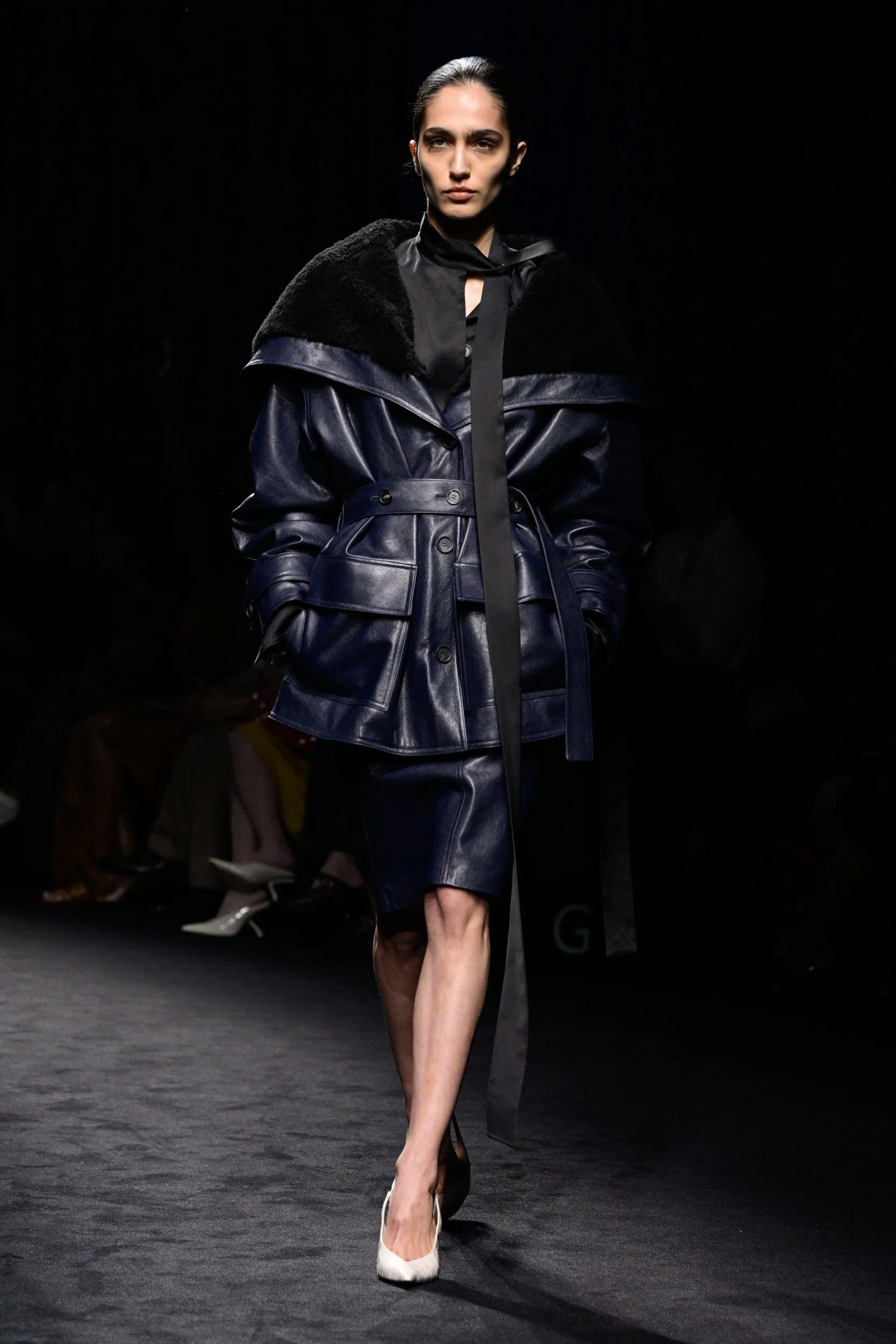 2026-27年秋冬コレクション_FERRAGAMO(フェラガモ)_モデル_31