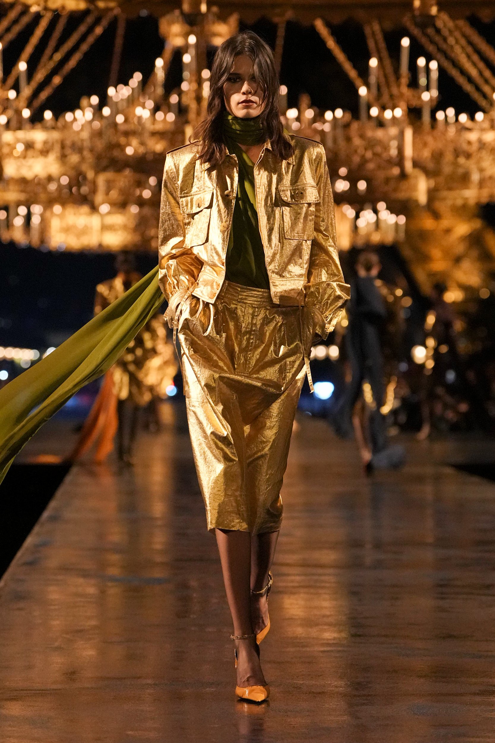 2027年春夏コレクション_SAINT LAURENT(サンローラン)_モデル_11