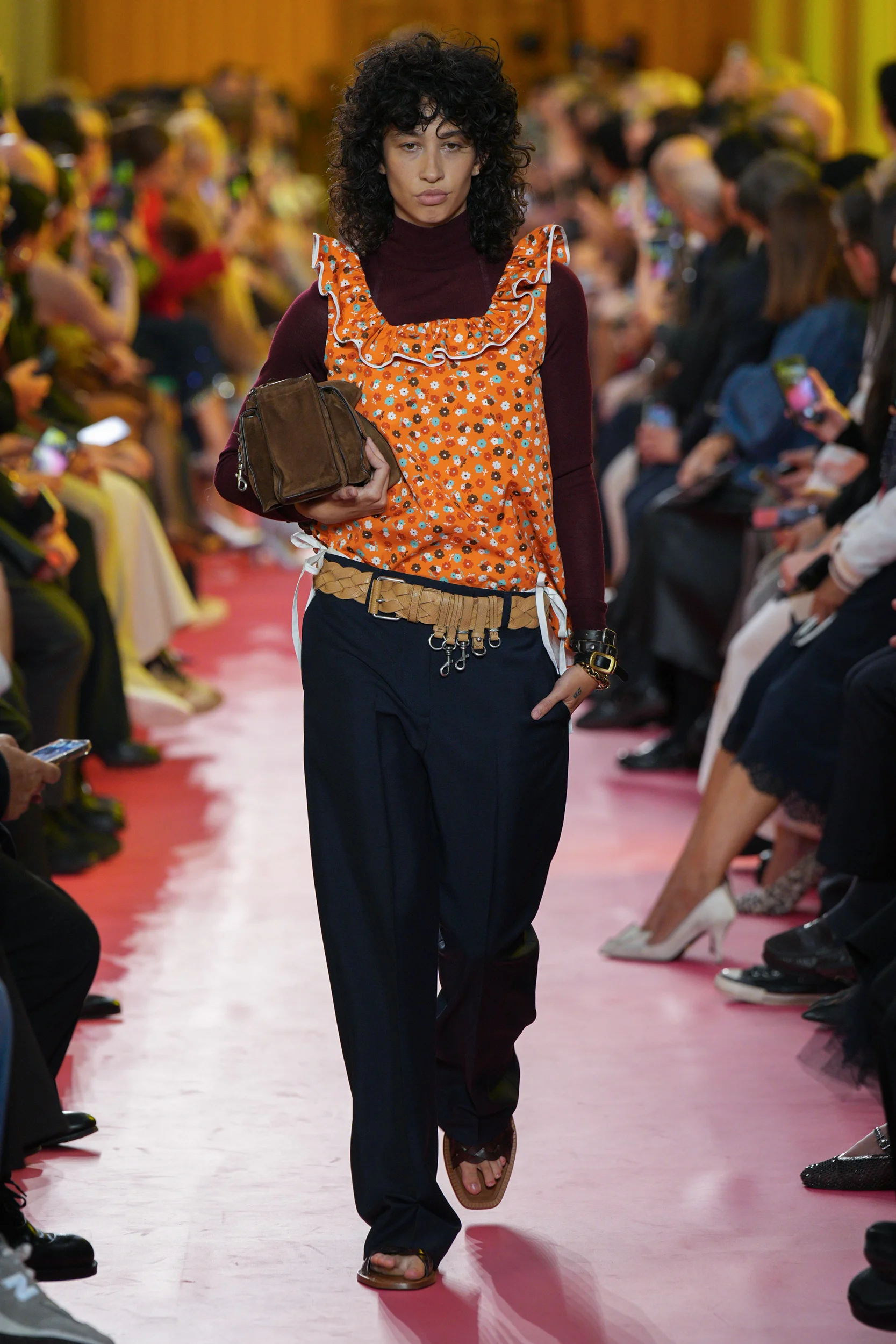 2026年春夏コレクション_MIU MIU(ミュウミュウ)_モデル_27