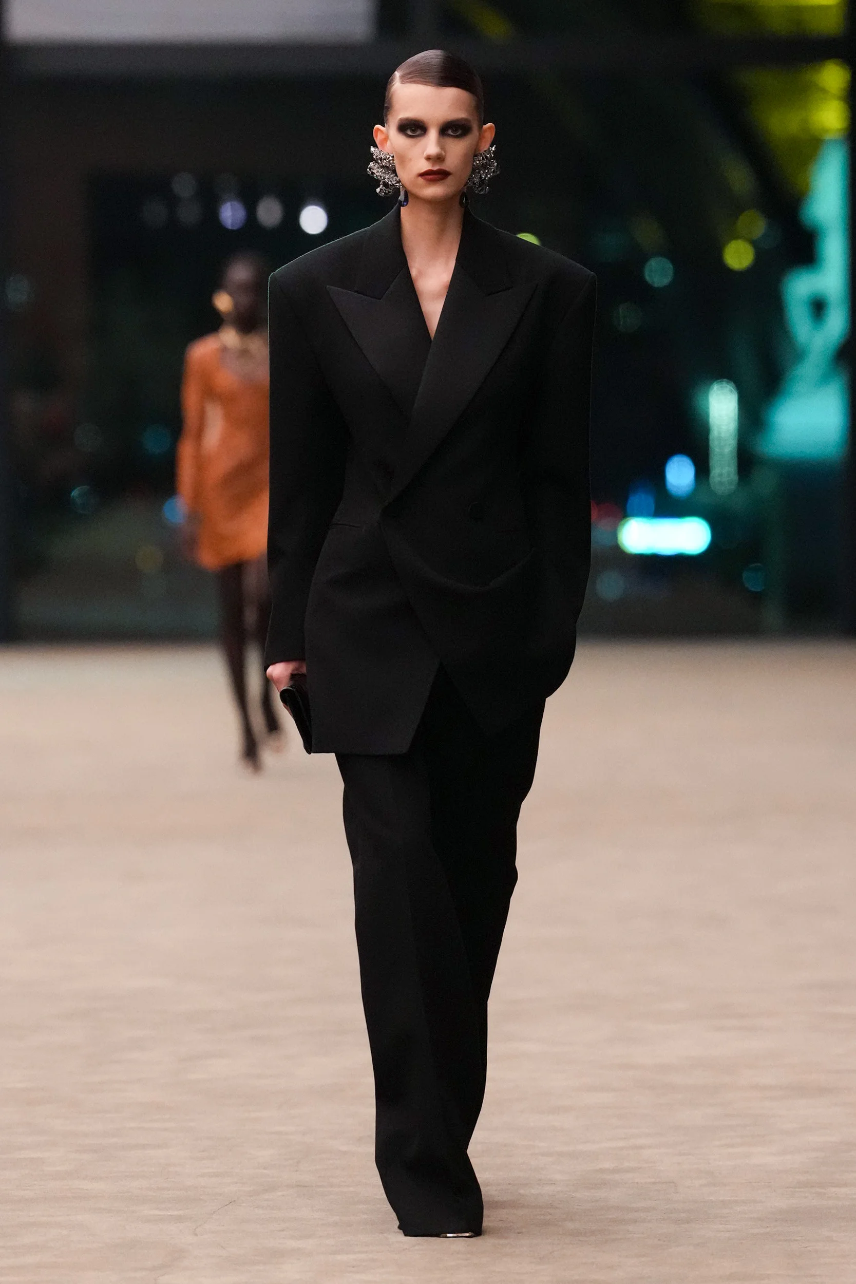 2026-27年秋冬コレクション_SAINT LAURENT(サンローラン)_モデル_40