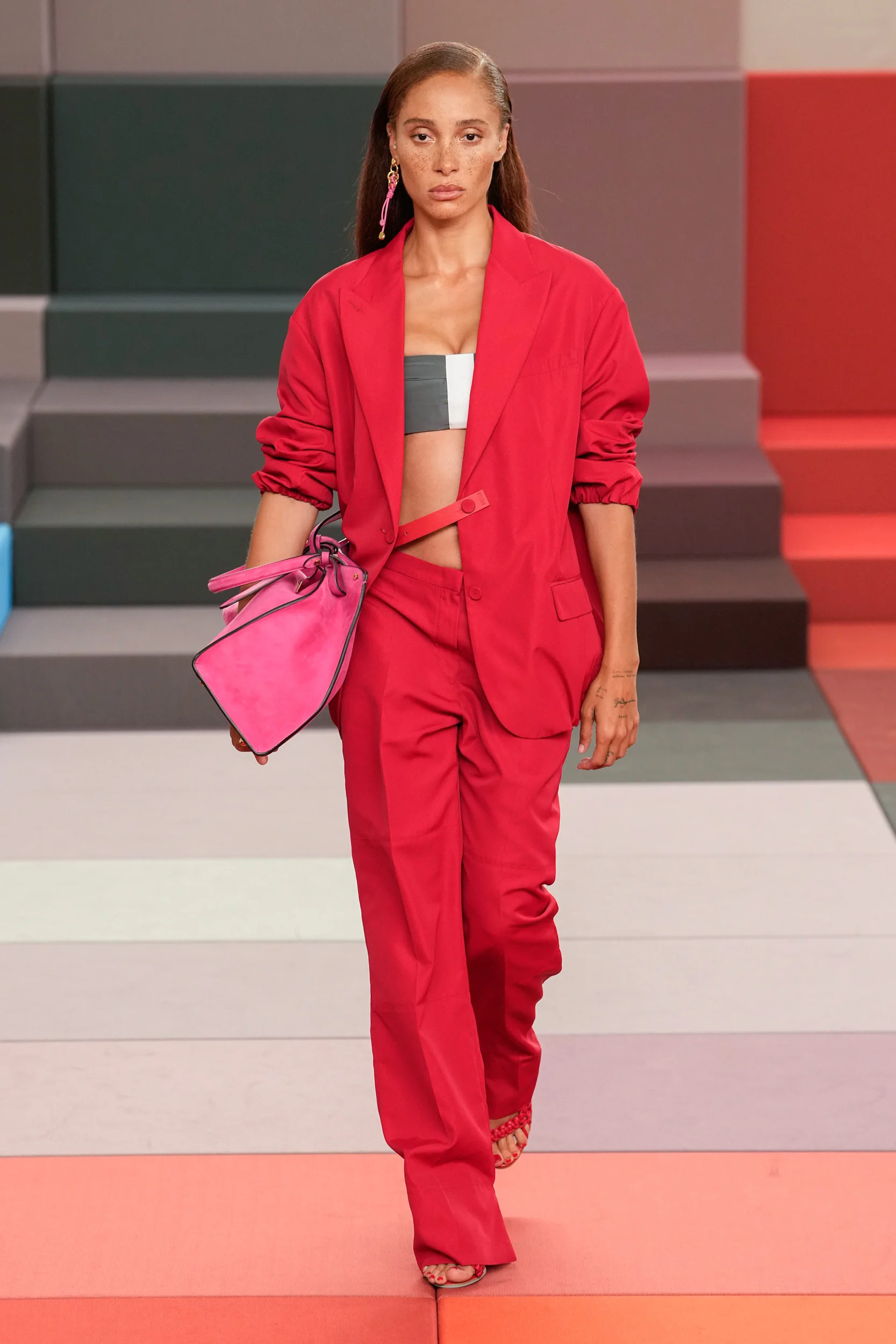 2026年春夏コレクション_FENDI(フェンディ)_モデル_13