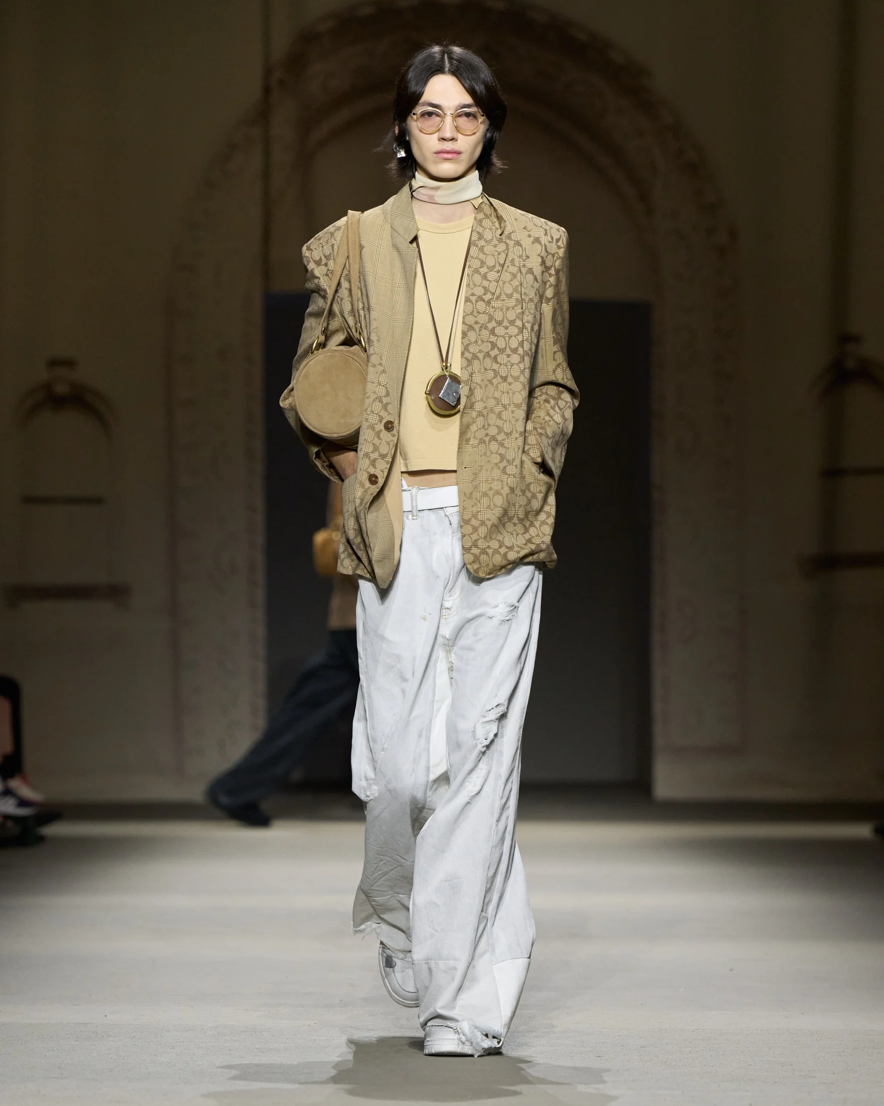 2026年春夏コレクション_COACH(コーチ)_モデル_37