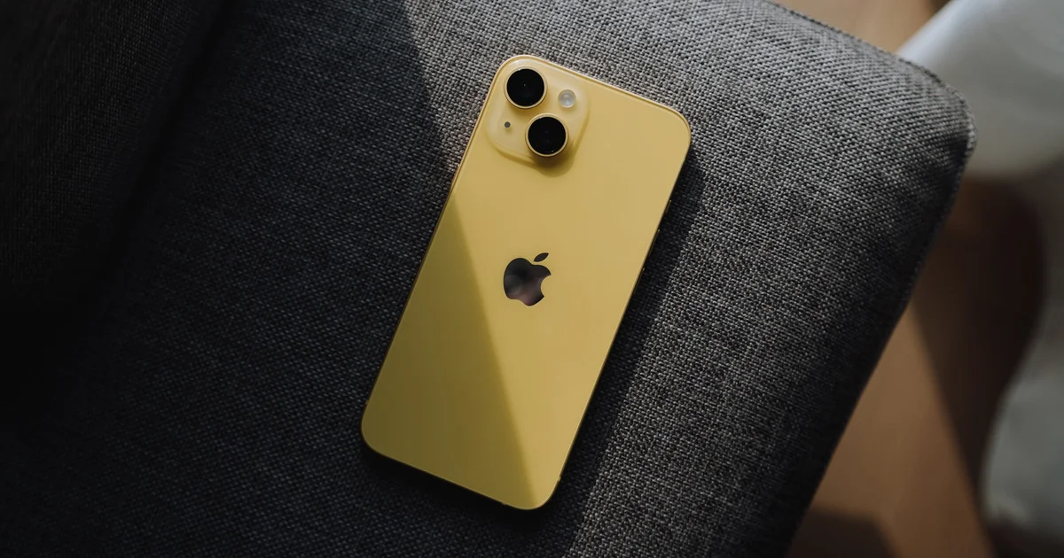 iPhone14 イエロー Z様専用 アムロ様交渉依頼専用 新品未使用補償付iPhone