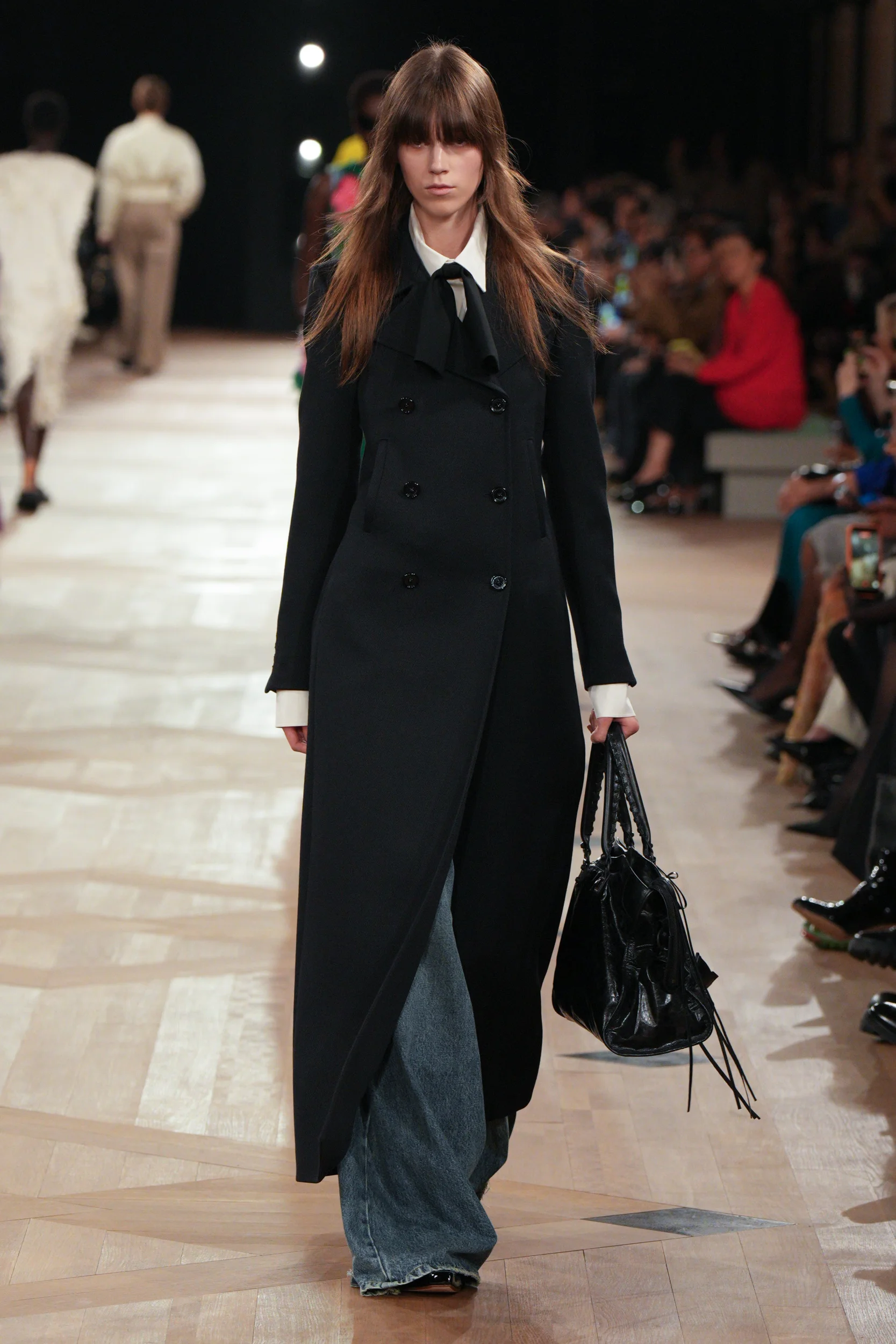 2026年春夏コレクション_BALENCIAGA(バレンシアガ)_モデル_36