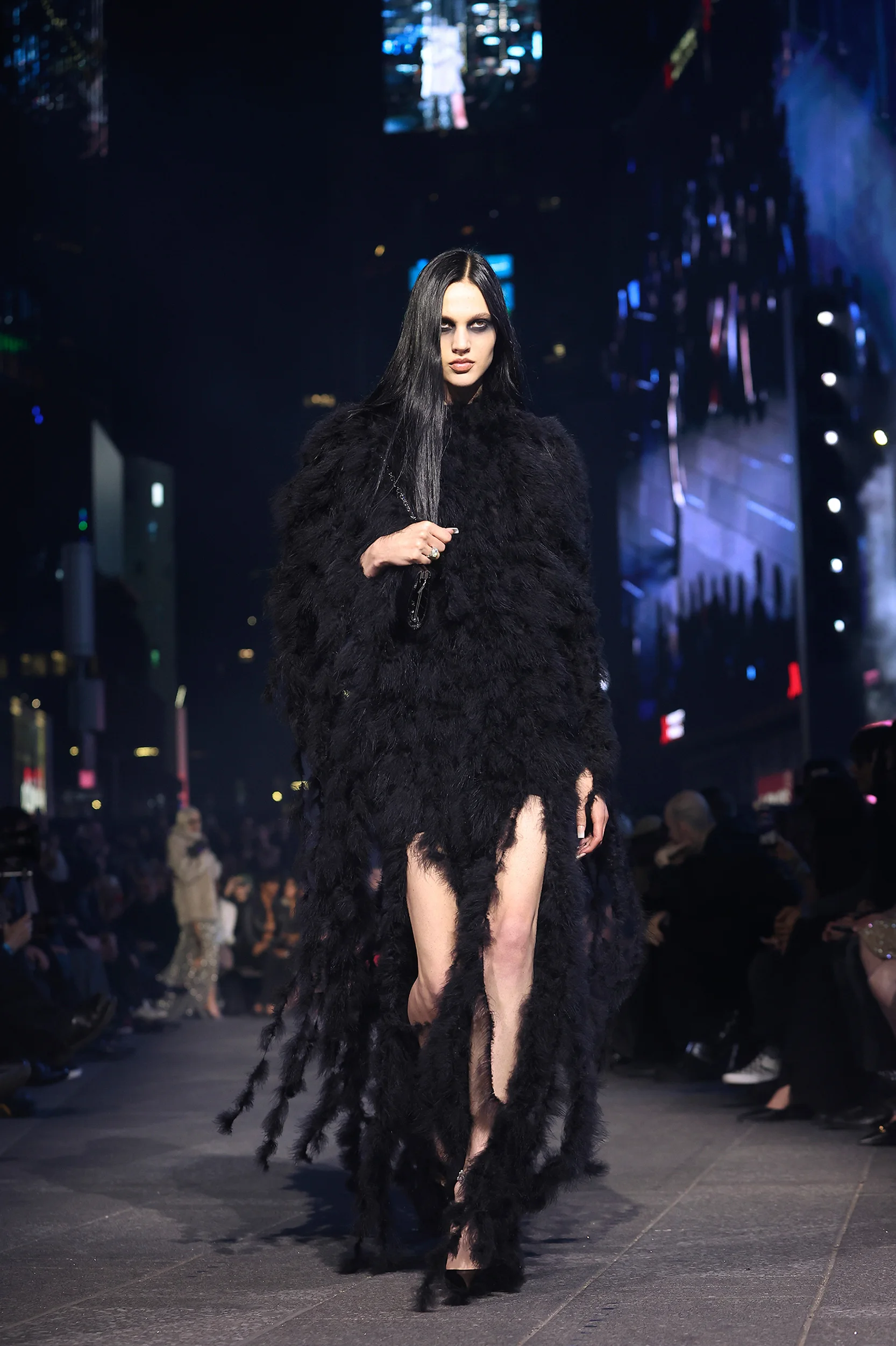 2027年クルーズコレクション_GUCCI(グッチ)_モデル_56