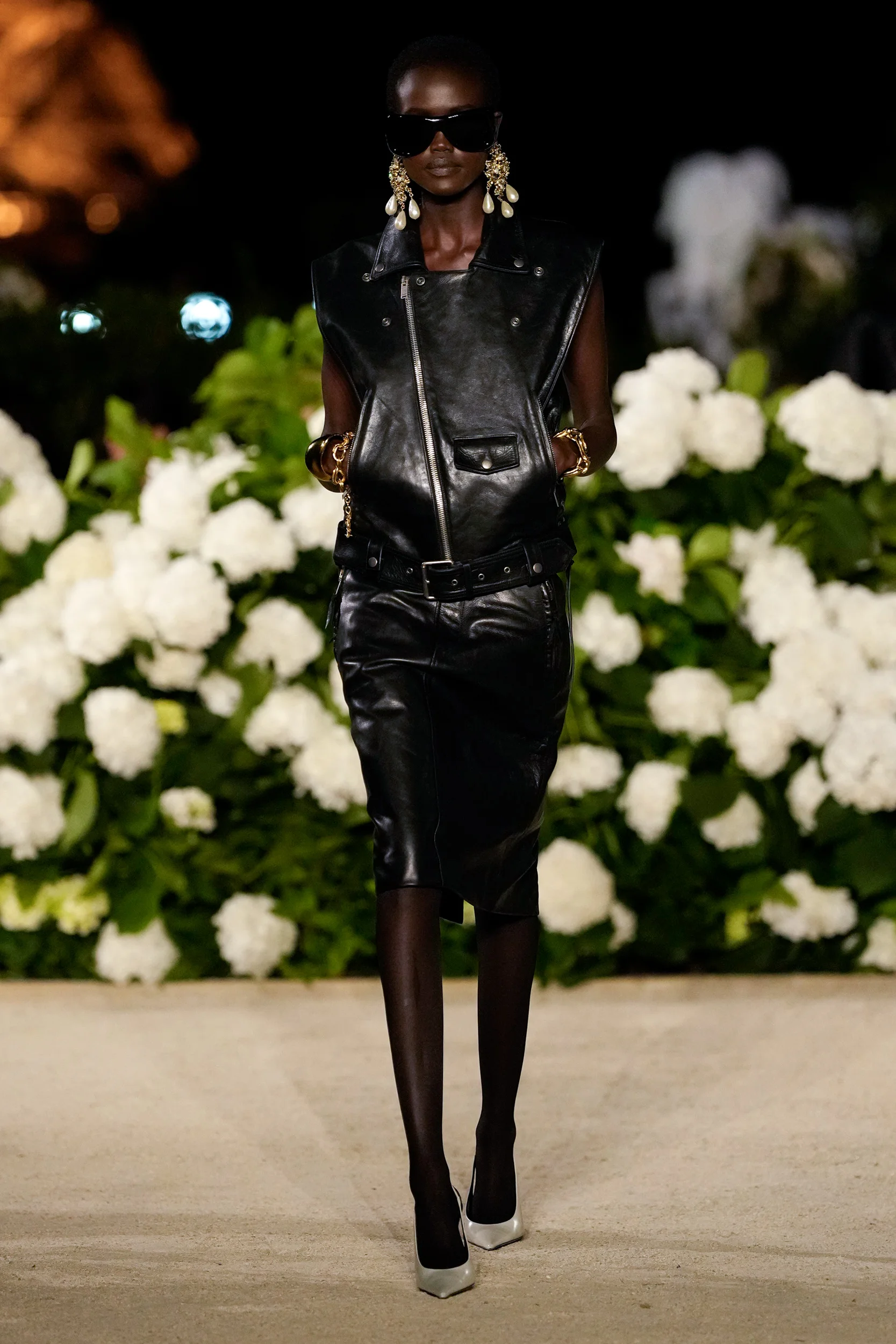 2026年春夏コレクション_SAINT LAURENT(サンローラン)_モデル_8