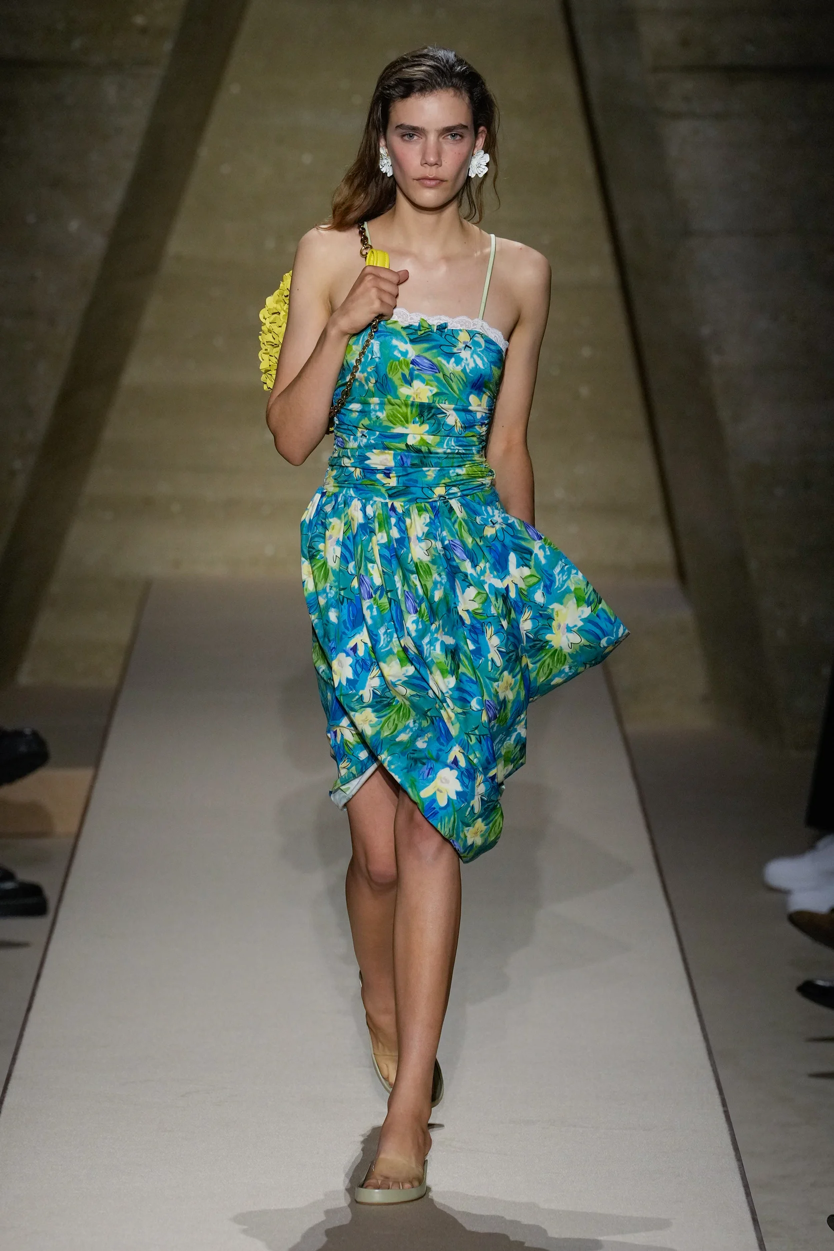2026年春夏コレクション_CHLOÉ(クロエ)_モデル_11