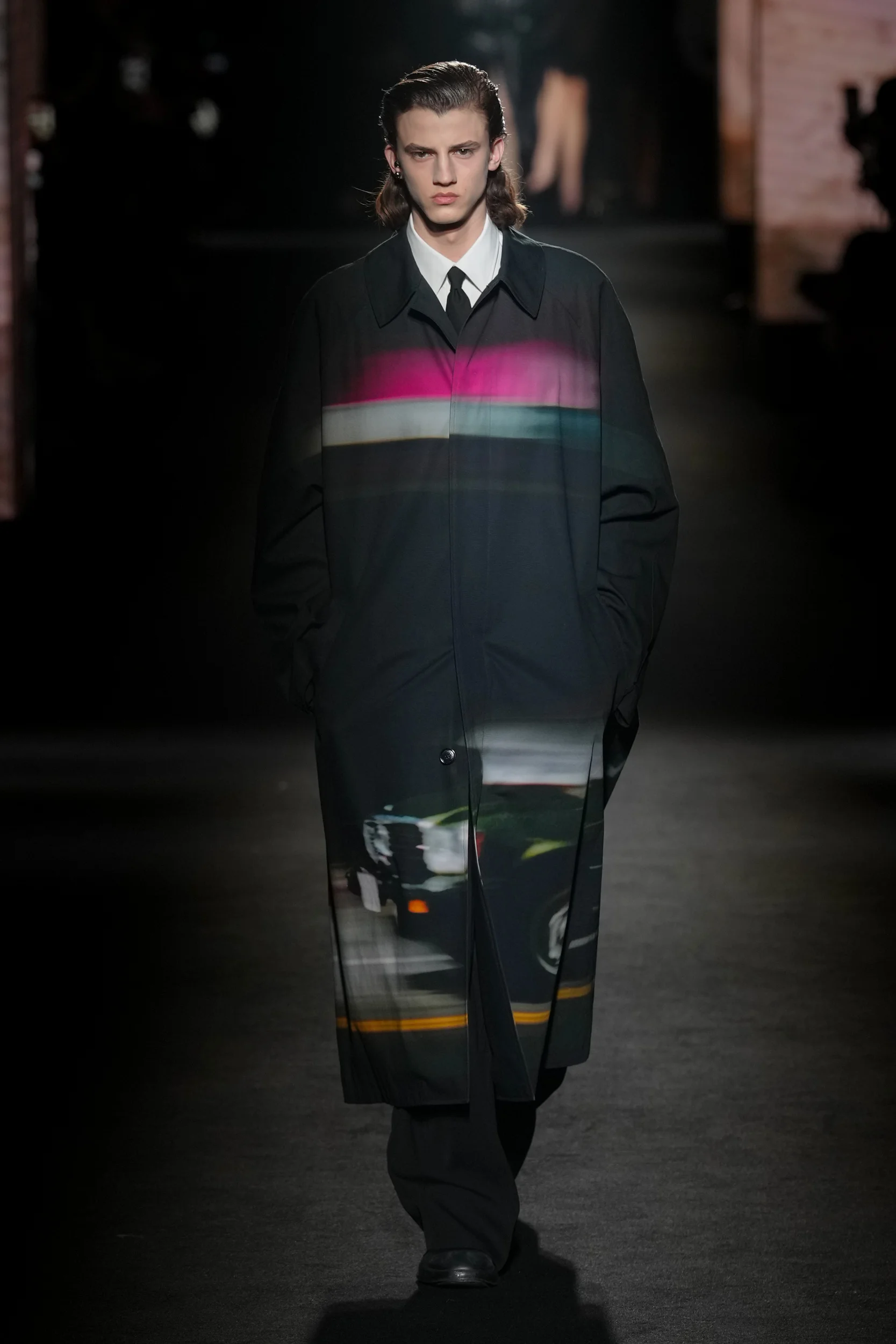 2026-27年秋冬コレクション_BALENCIAGA(バレンシアガ)_モデル_7