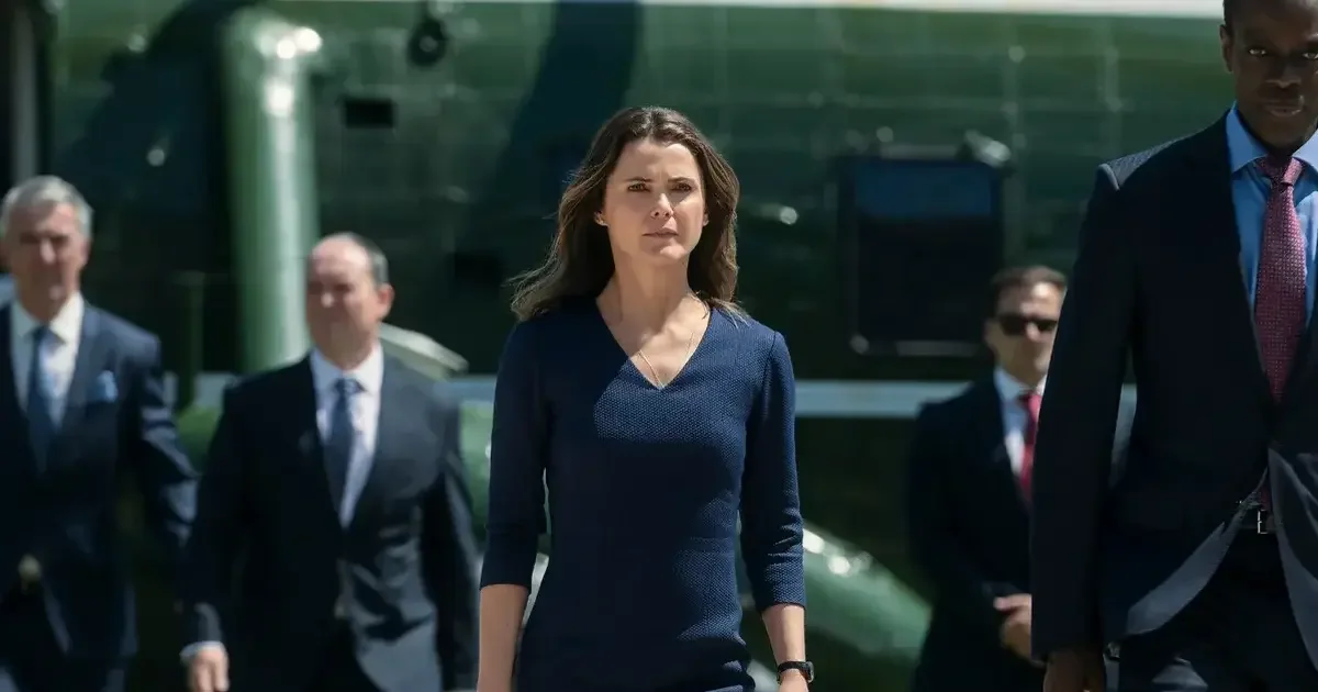 【2023年のベスト海外ドラマ】『セックス・エデュケーション』シーズン４や、政治ドラマ『ザ・ディプロマット』など、海ドラ通がおすすめする2023年の良作！ - ドラマLOVERS倶楽部〜沼に落ちまくる日々〜 | SPUR