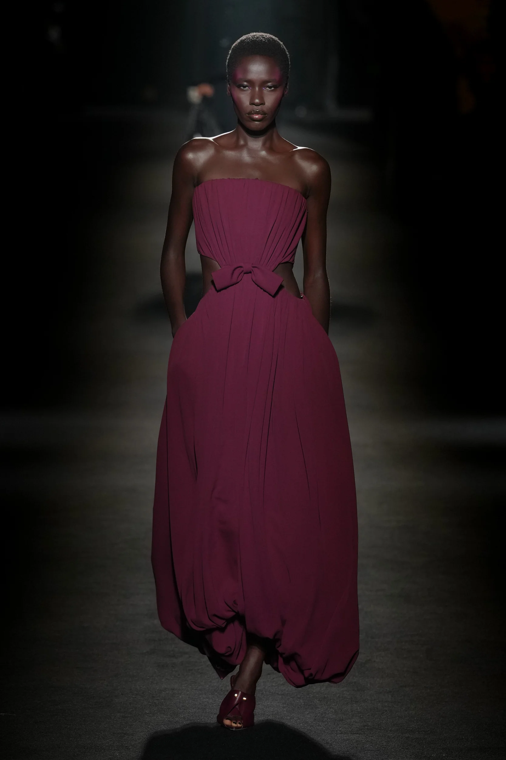 2026-27年秋冬コレクション_BALENCIAGA(バレンシアガ)_モデル_76