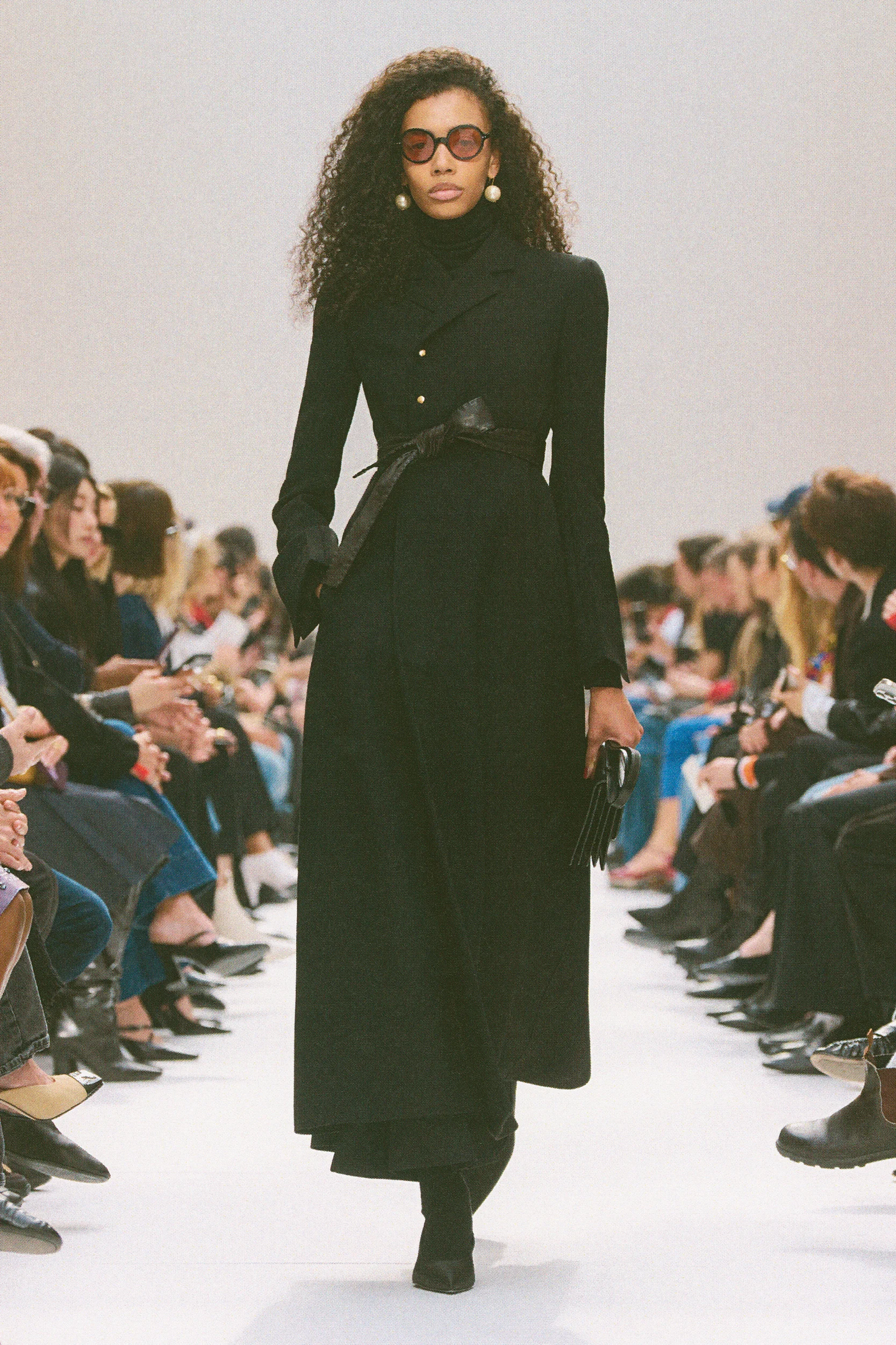 2026-27年秋冬コレクション_CELINE(セリーヌ)_モデル_2