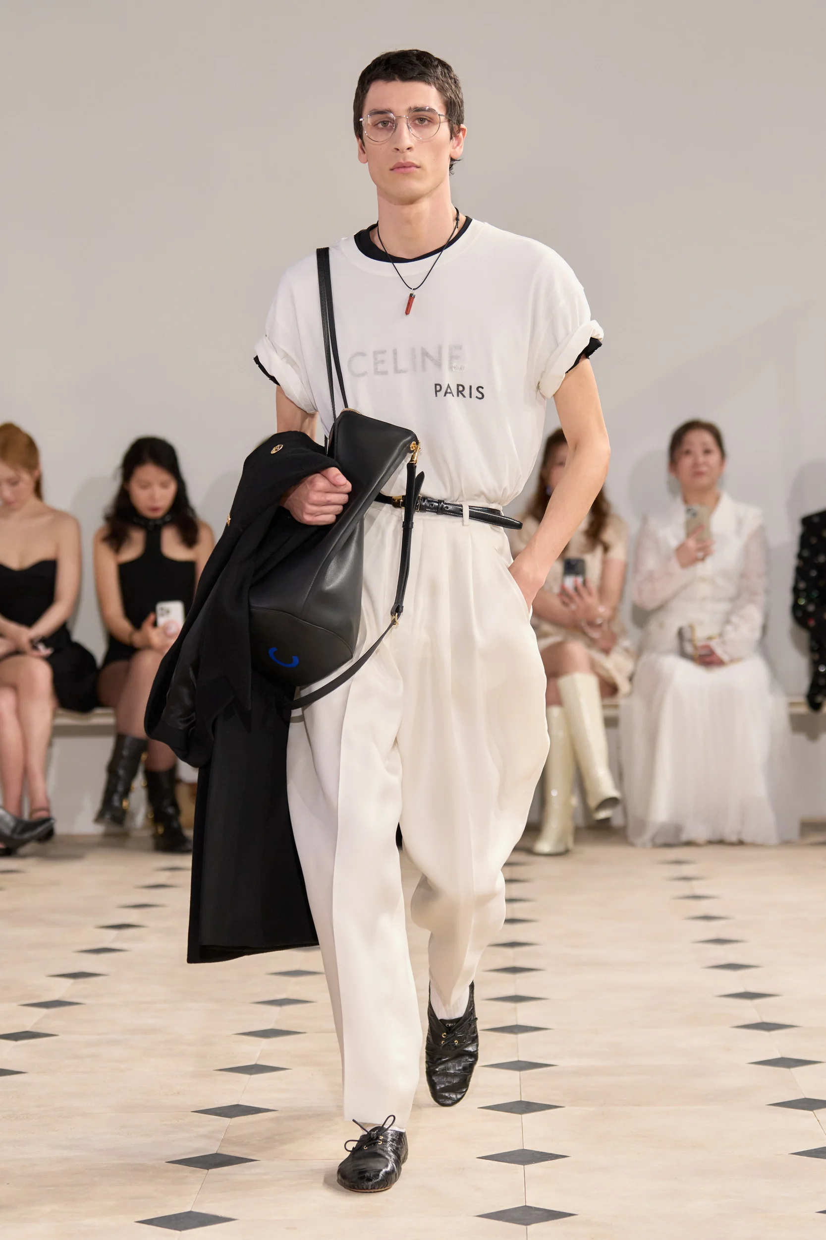 2026年春夏コレクション_CELINE(セリーヌ)_モデル_5