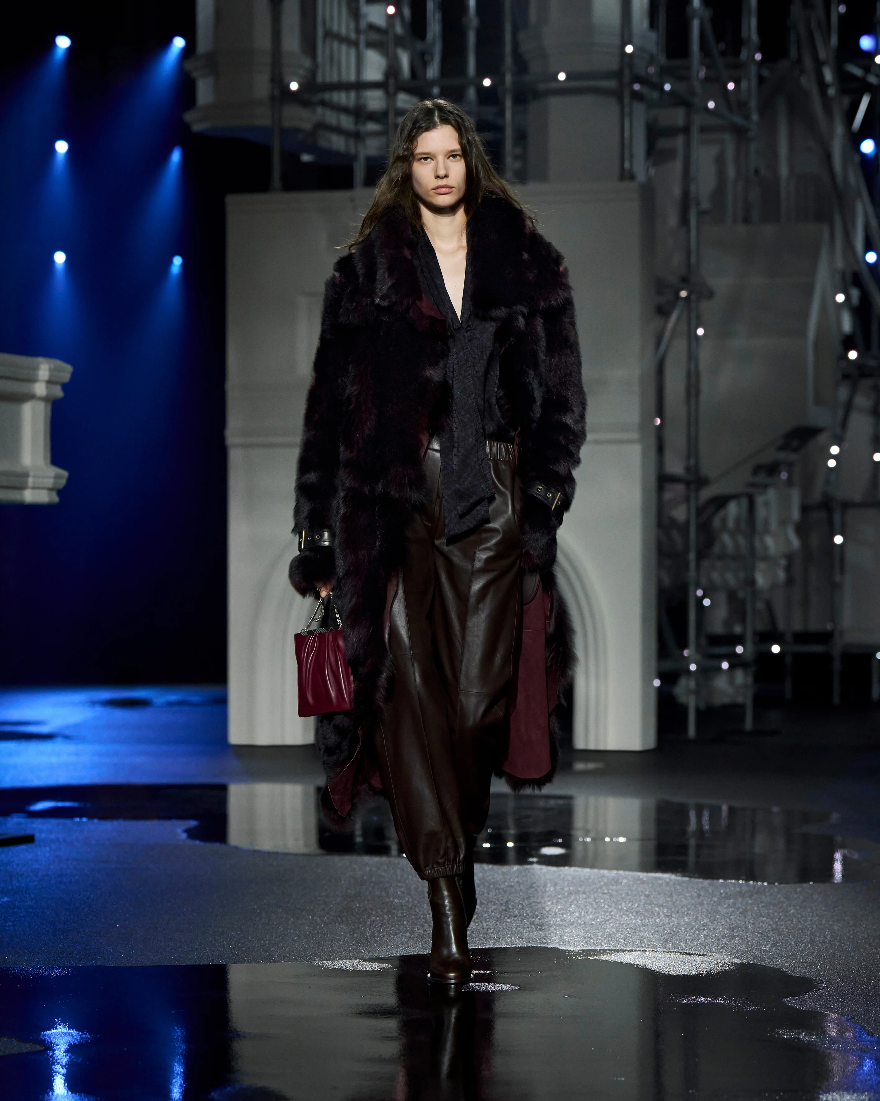 2026-27年秋冬コレクション_BURBERRY(バーバリー)_モデル_18