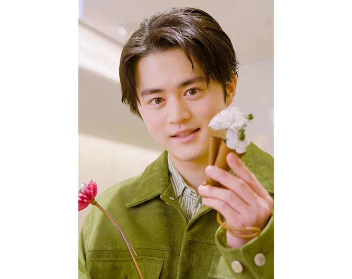 MICHAEL KORS　鈴鹿央士″ハミルトン・モダン″と夏を待つの画像11