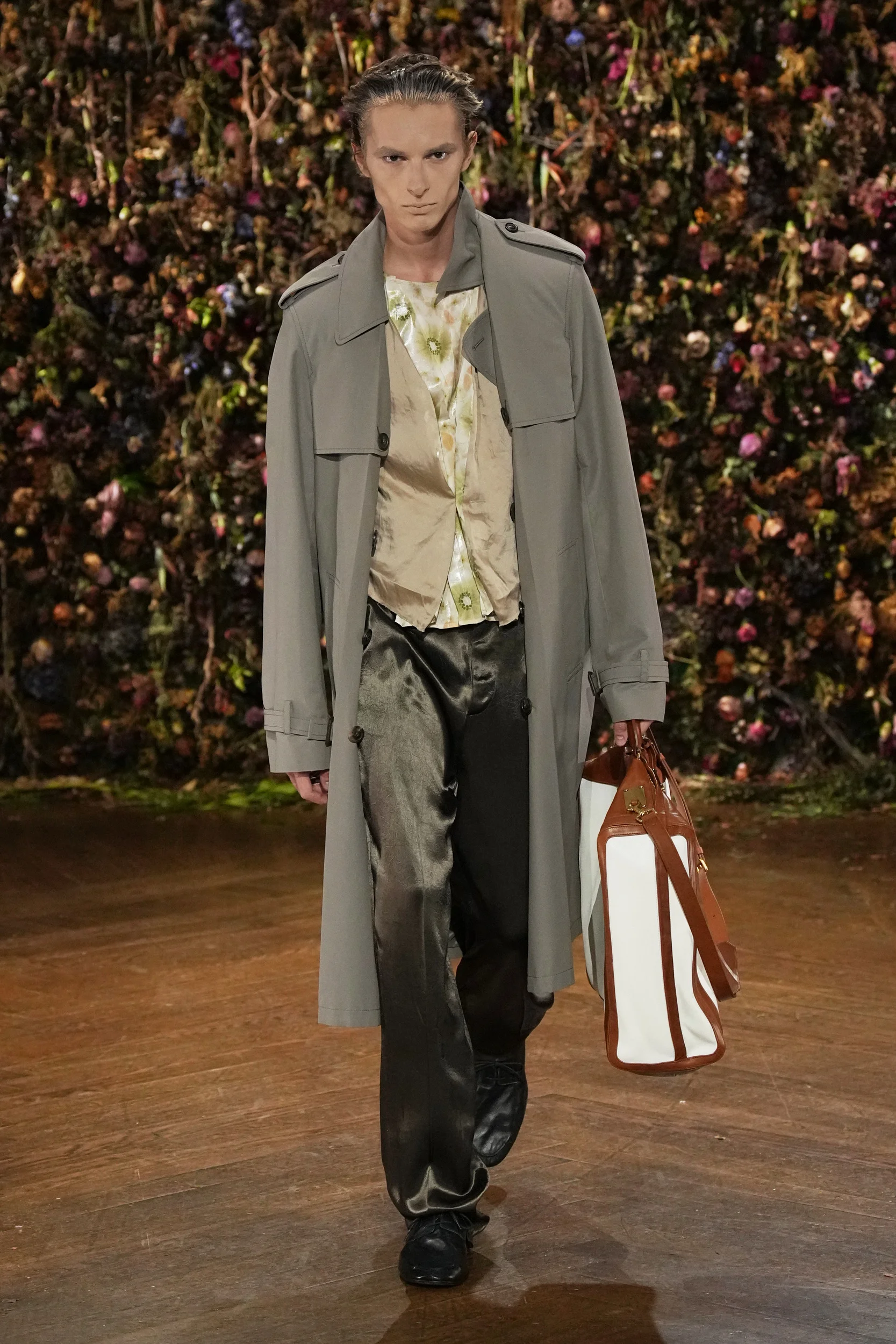 2027年春夏コレクション_MAISON MARGIELA(メゾン マルジェラ)_モデル_49