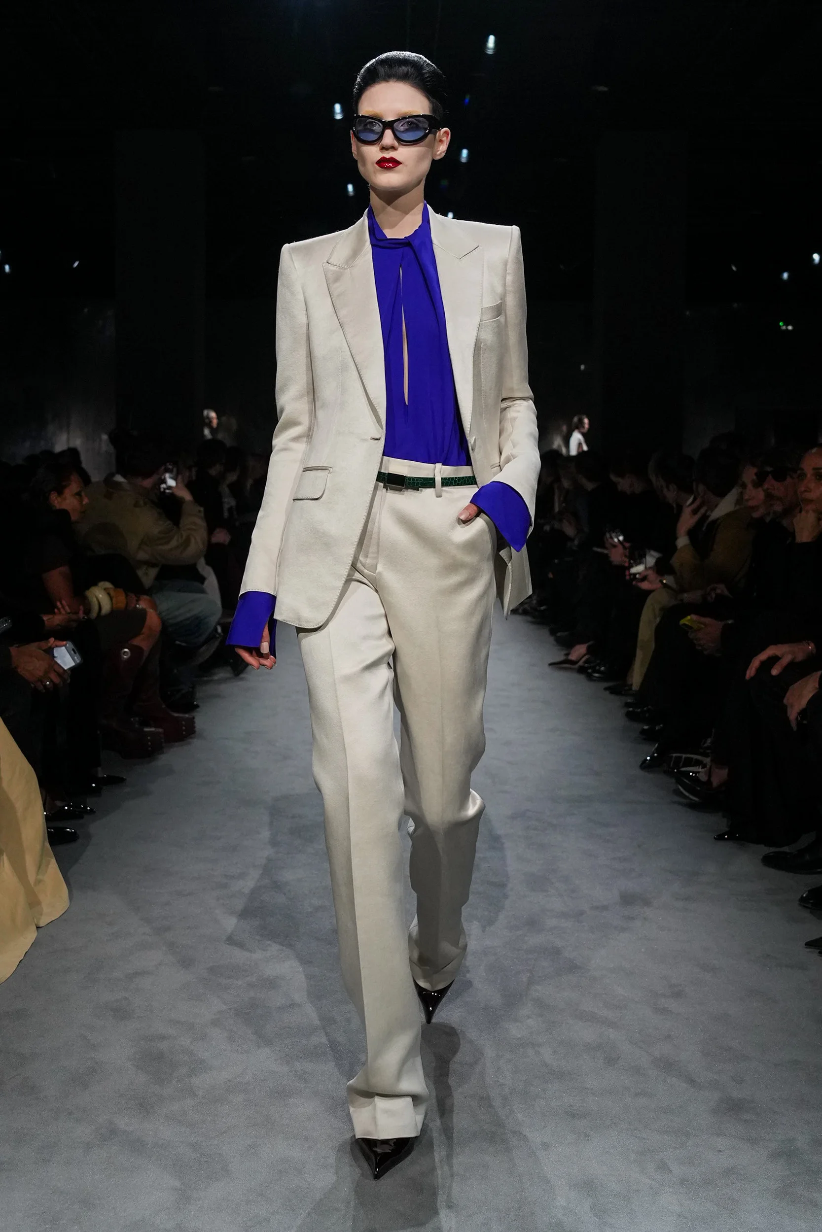 2025年秋冬コレクション_TOM FORD(トム フォード)_モデル_34