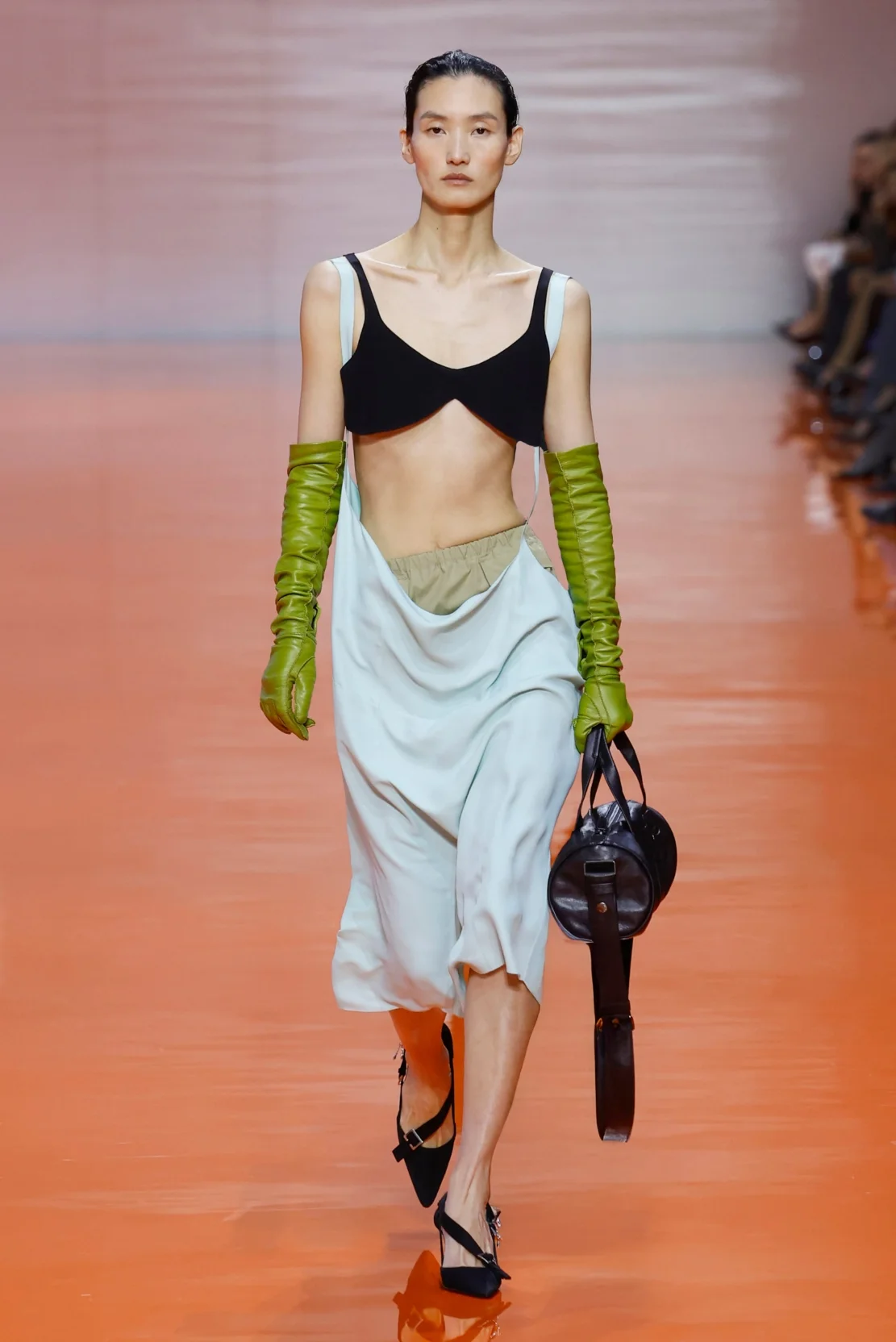2026年春夏コレクション_PRADA(プラダ)_モデル_52