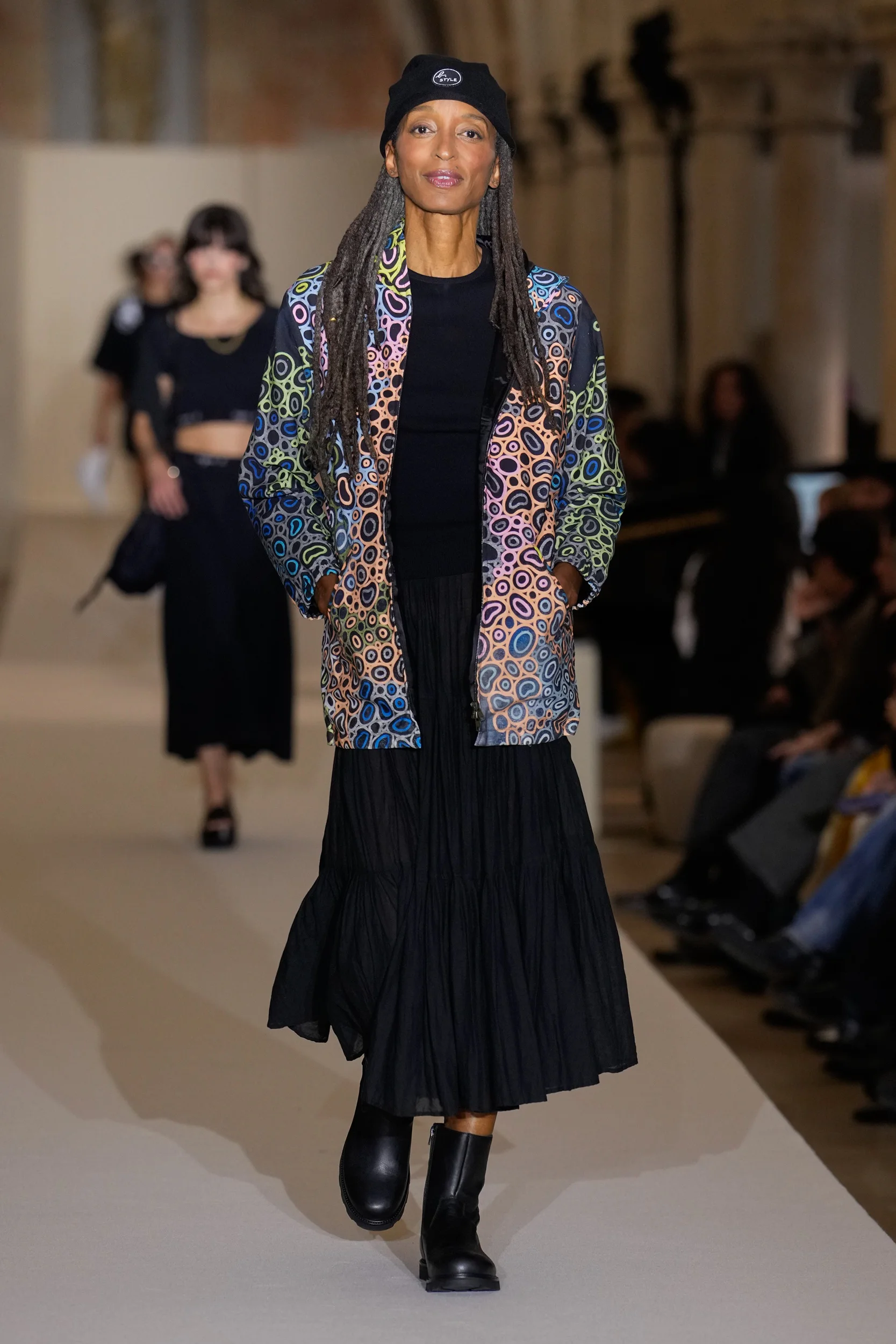 2026年春夏コレクション_AGNES B.(アニエスベー)_モデル_30