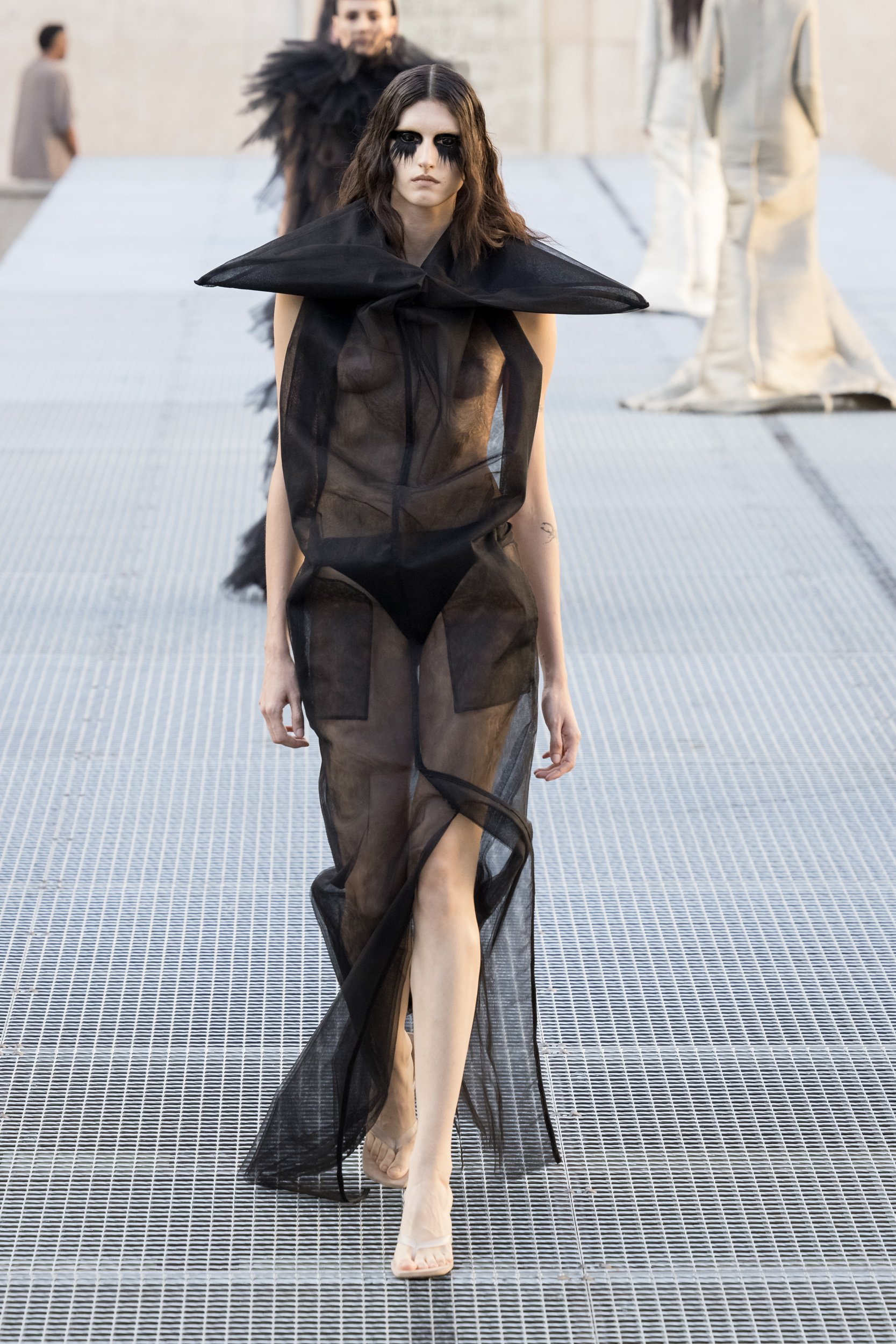 2027年春夏コレクション_RICK OWENS(リック オウエンス)_モデル_18