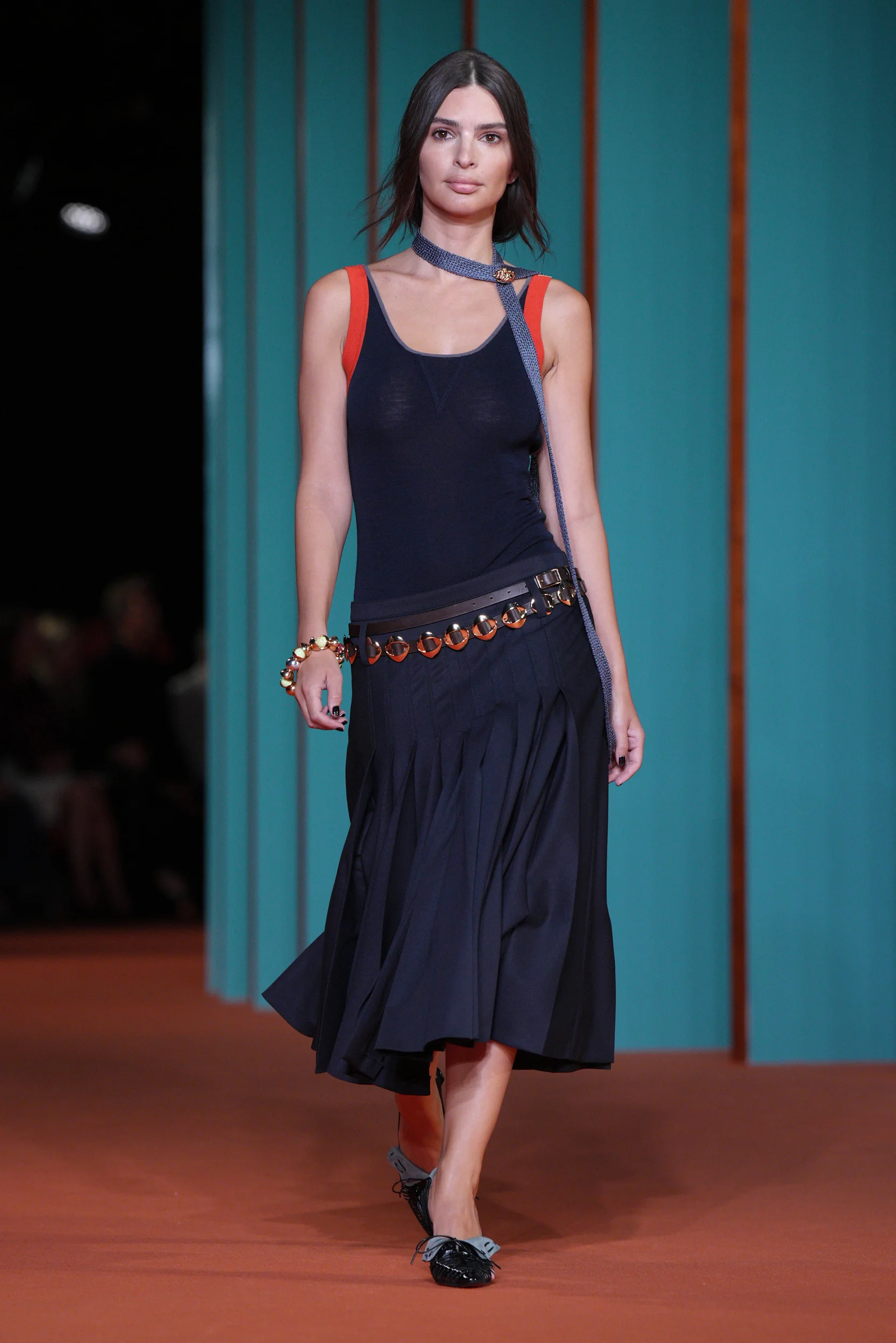 2027年春夏コレクション_TORY BURCH(トリー バーチ)_モデル_22