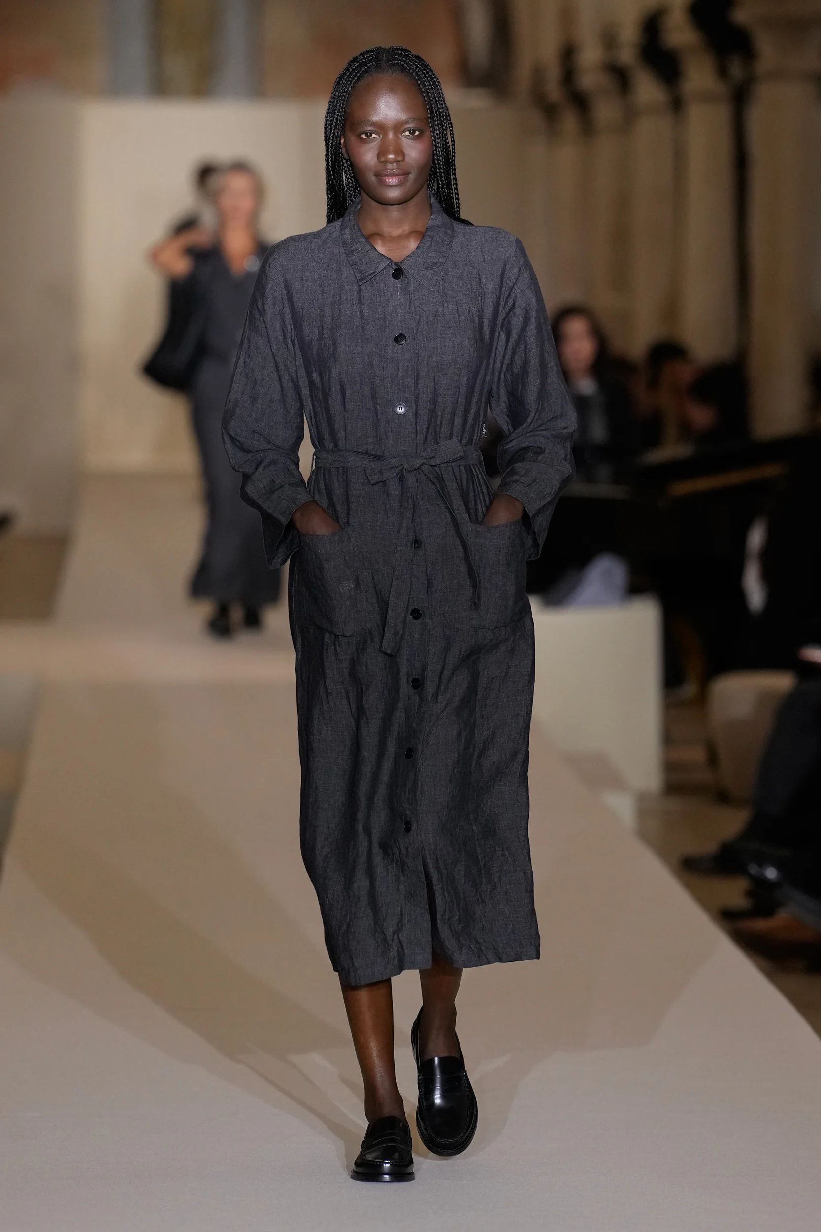 2026年春夏コレクション_AGNES B.(アニエスベー)_モデル_14