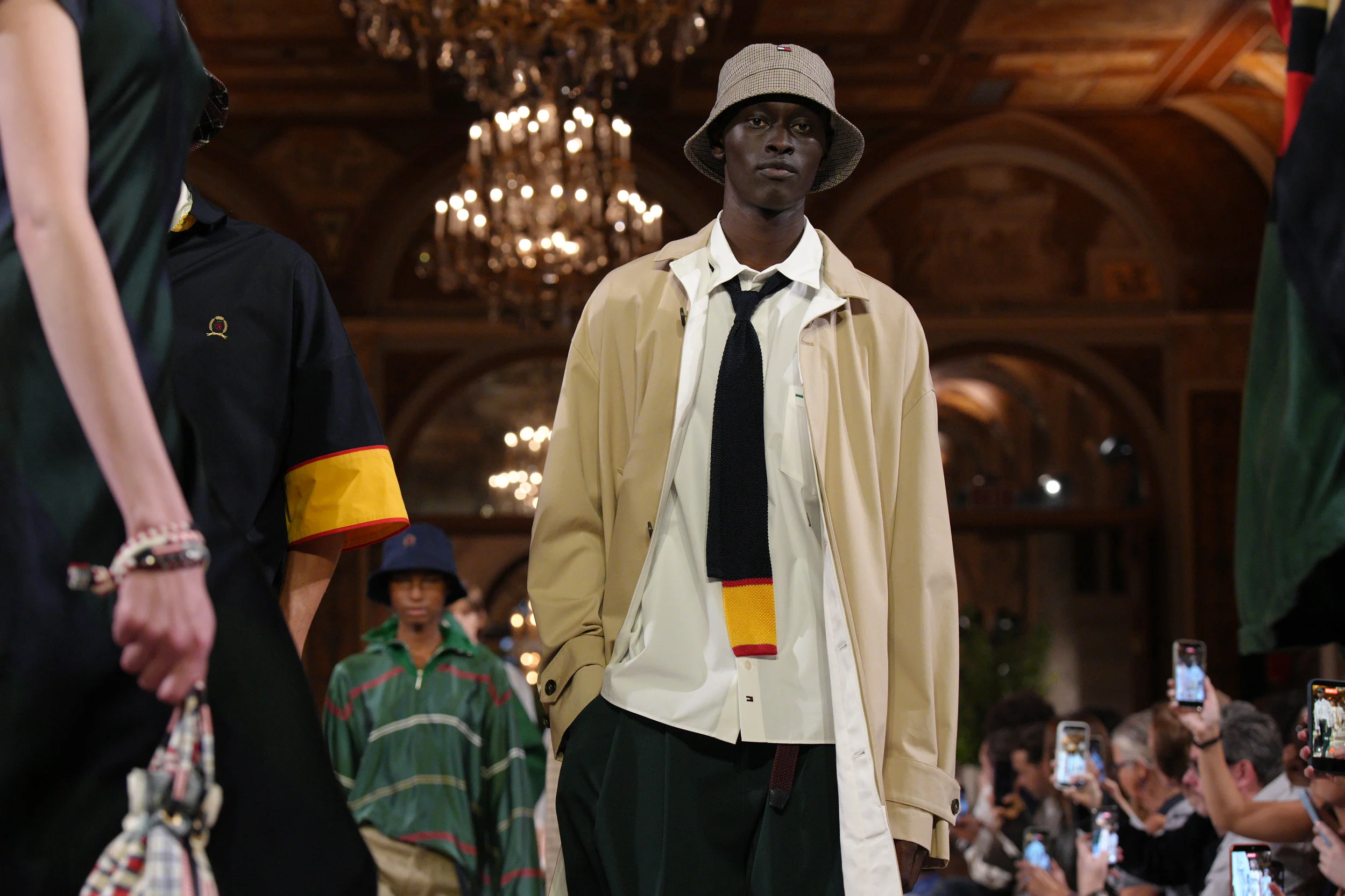 2027年春夏コレクション_TOMMY HILFIGER(トミー ヒルフィガー)_モデル_72