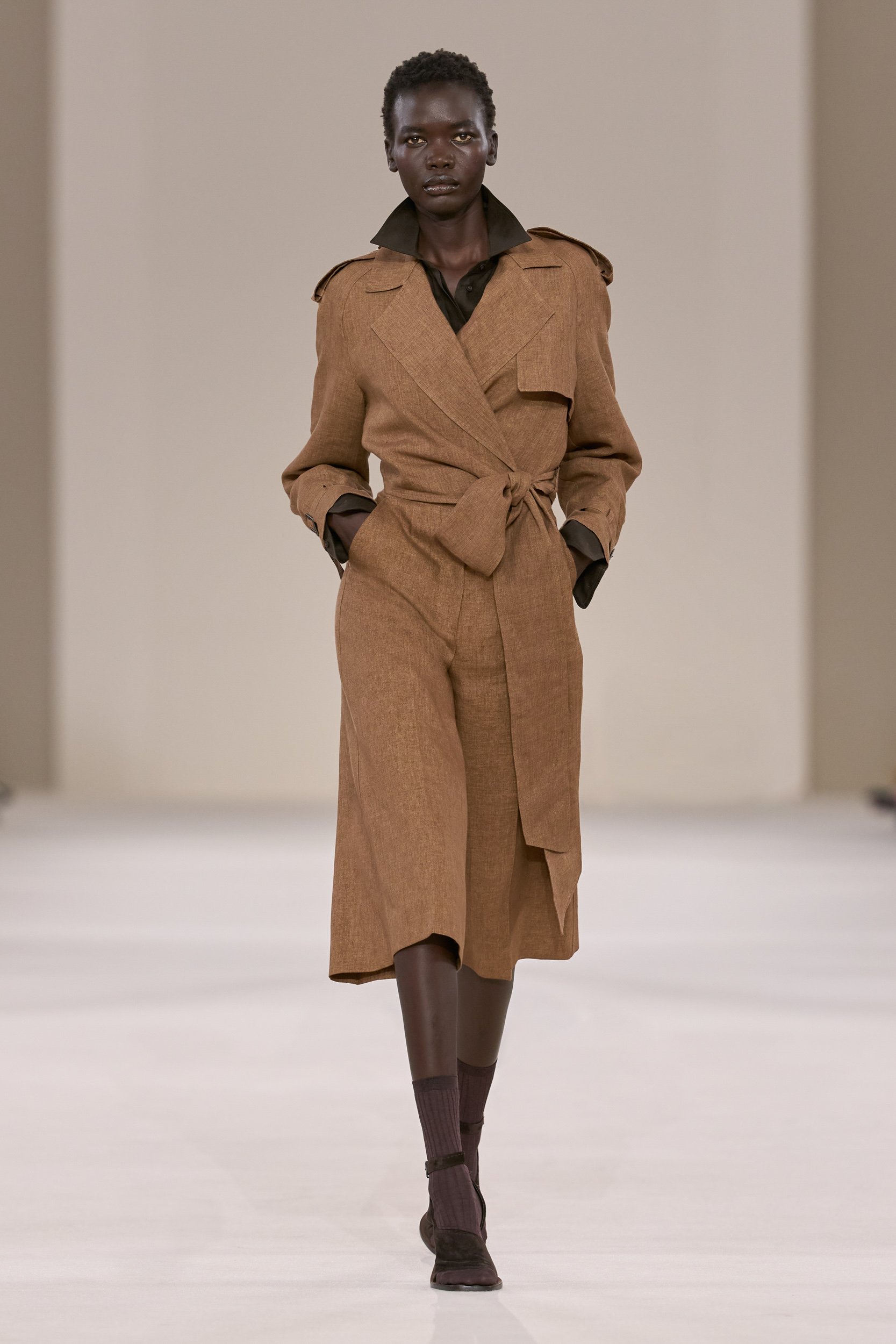 2027年春夏コレクション_MAX MARA(マックスマーラ)_モデル_7