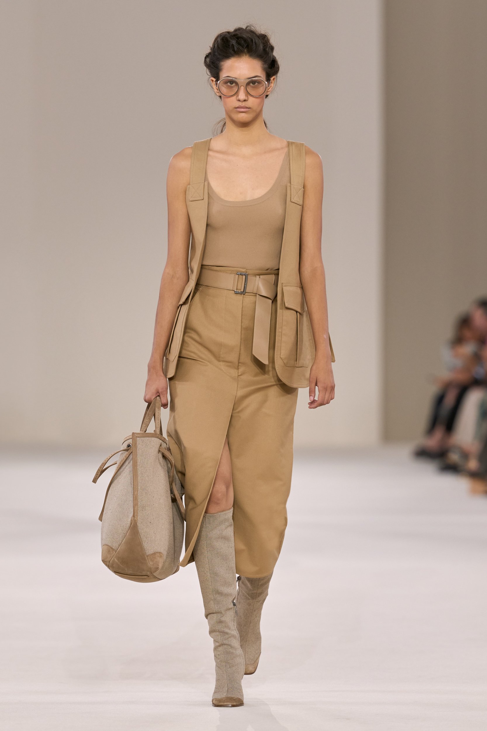 2027年春夏コレクション_MAX MARA(マックスマーラ)_モデル_36