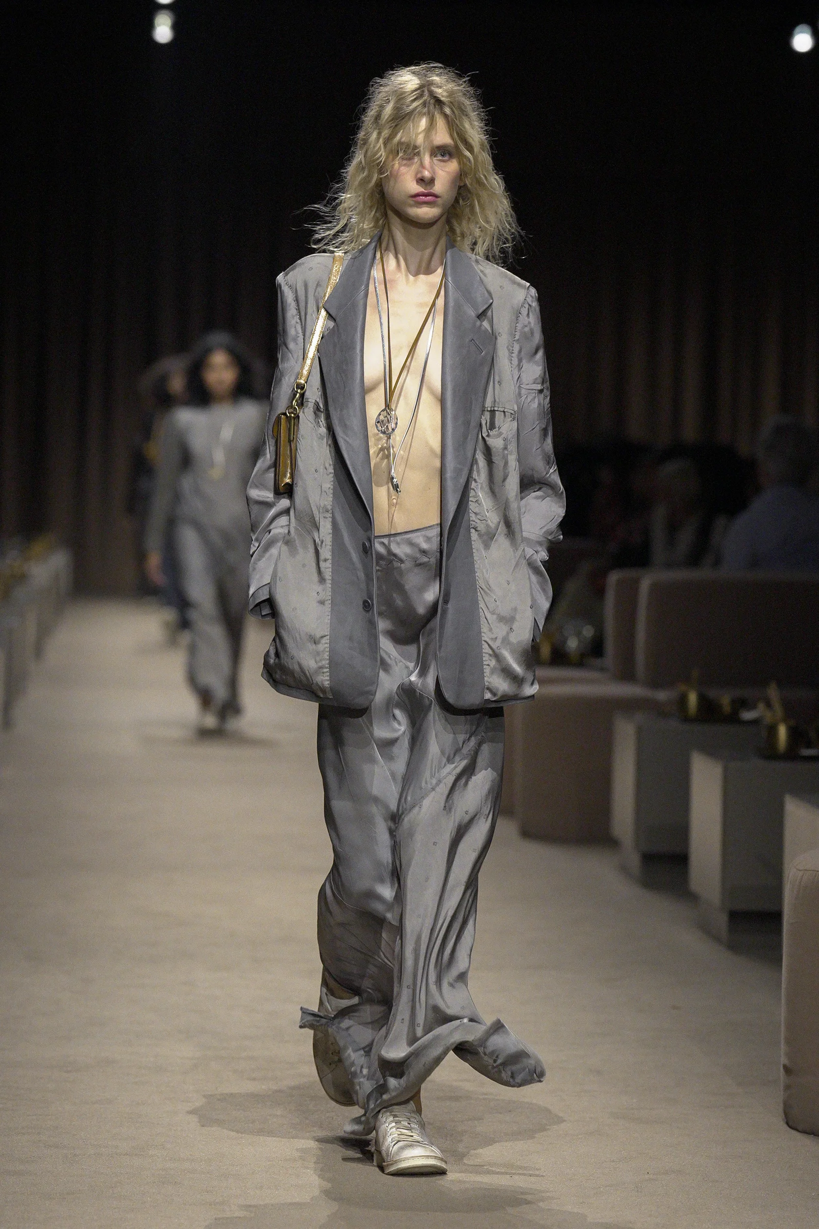 2027年春夏コレクション_COACH(コーチ)_モデル_15