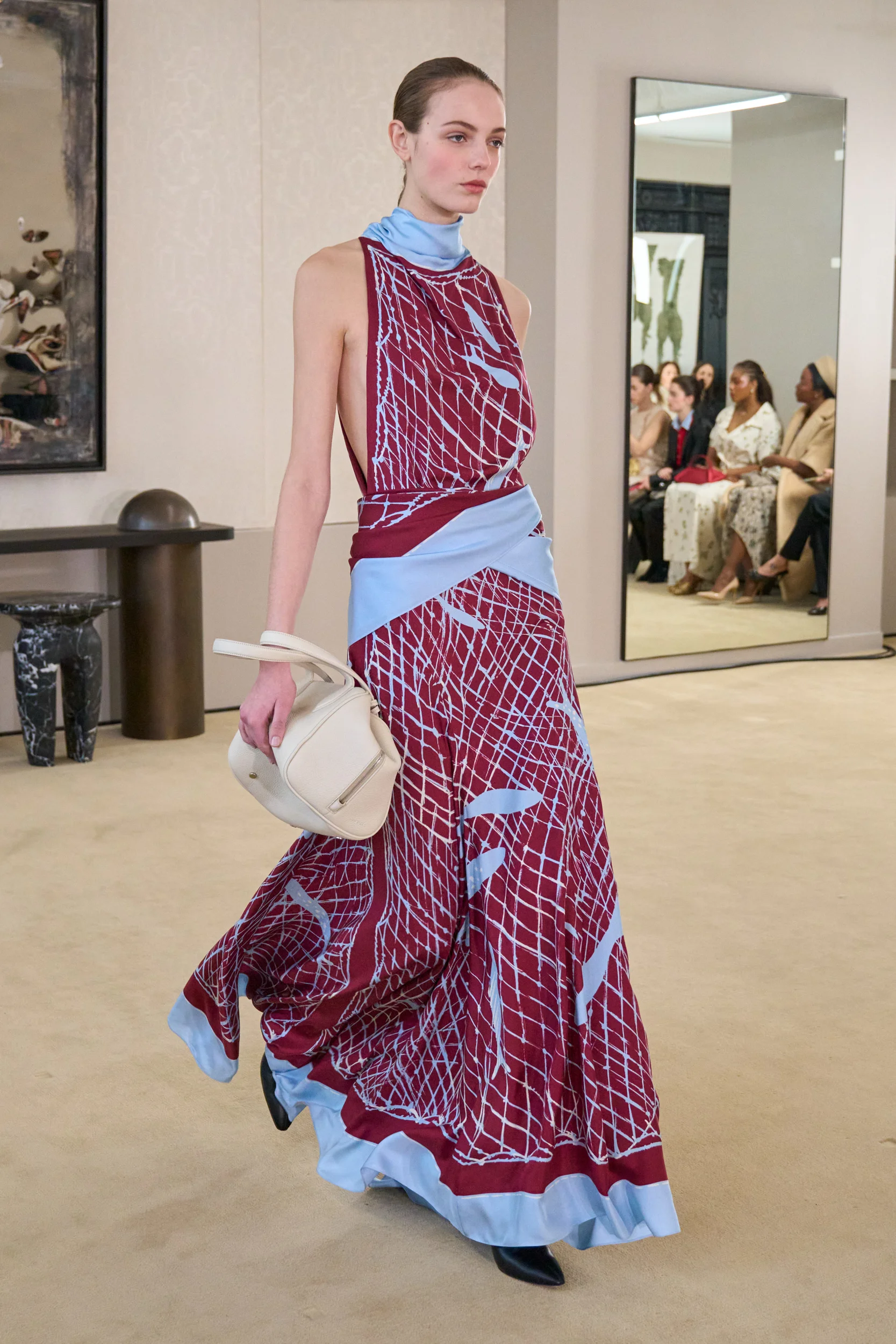 2026-27年秋冬コレクション_ALTUZARRA(アルチュザラ)_モデル_28