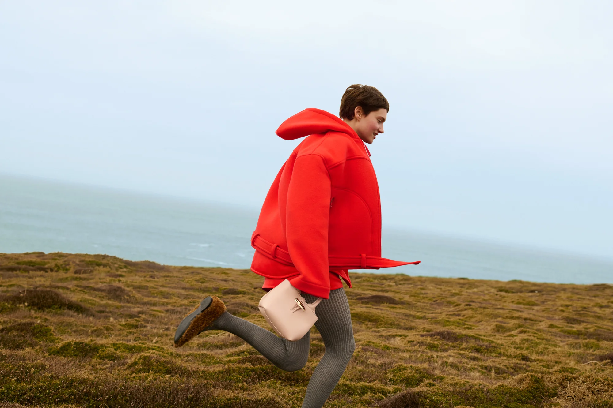 LONGCHAMP　パリと英国のムードが融合　「ル ロゾ」と新しい季節への画像3