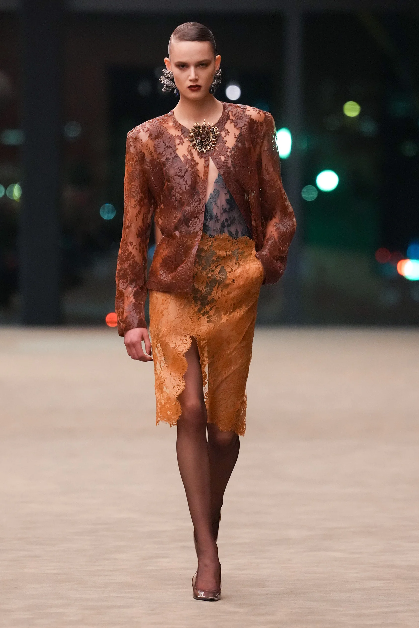 2026-27年秋冬コレクション_SAINT LAURENT(サンローラン)_モデル_12